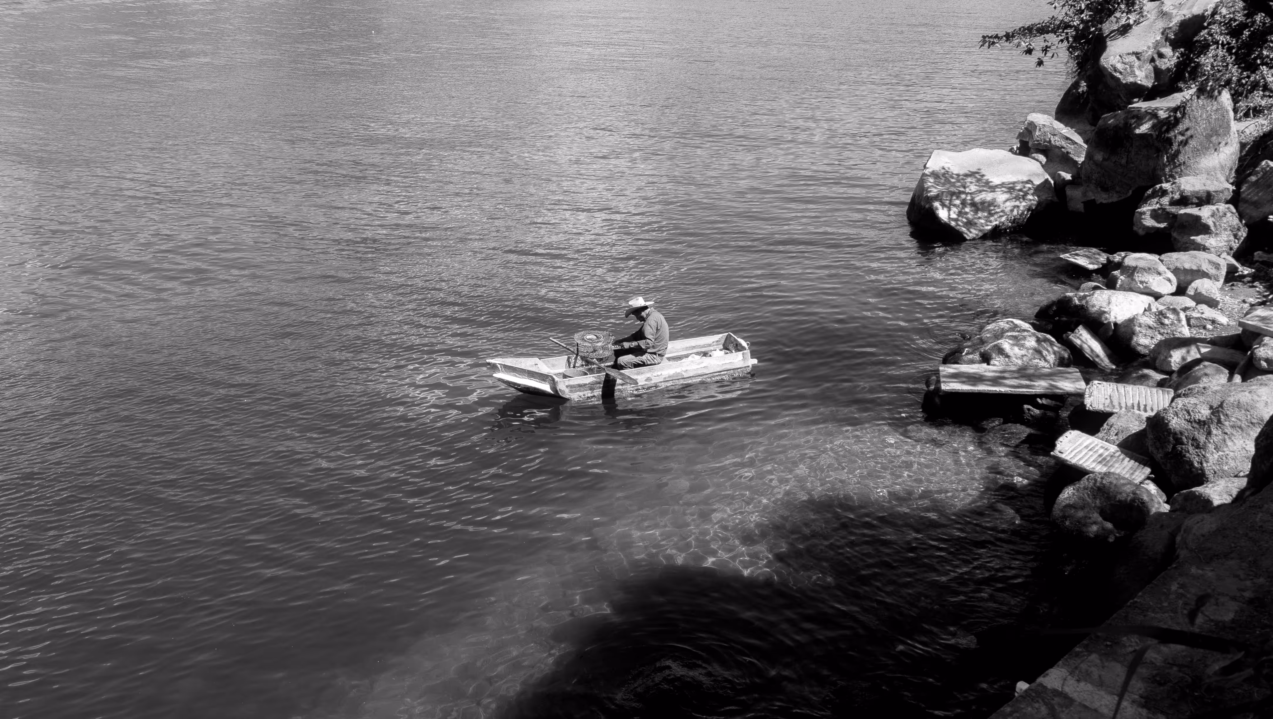 Boat Man - Guatemala (2016)