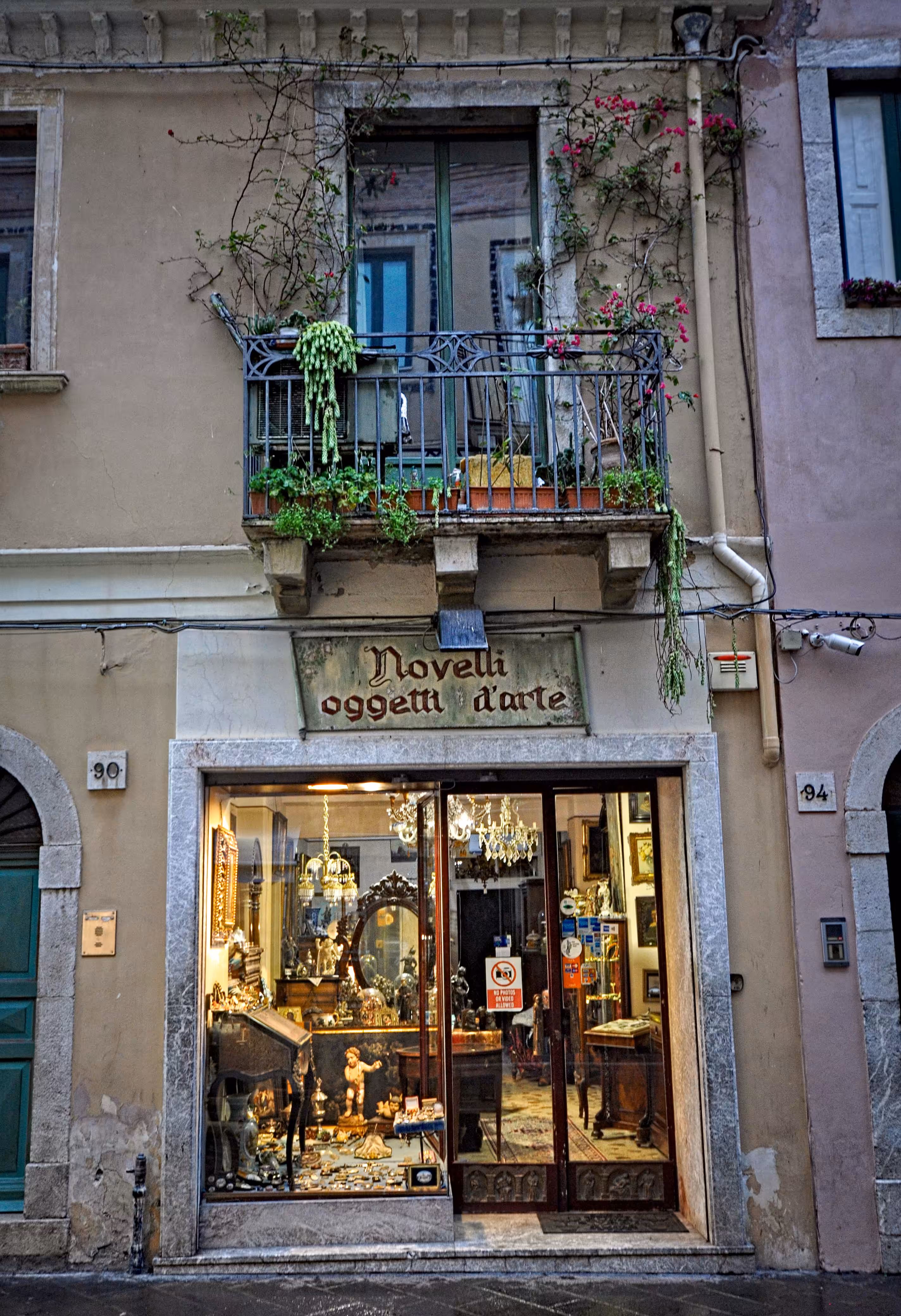 Novelli Oggetti d'Arte