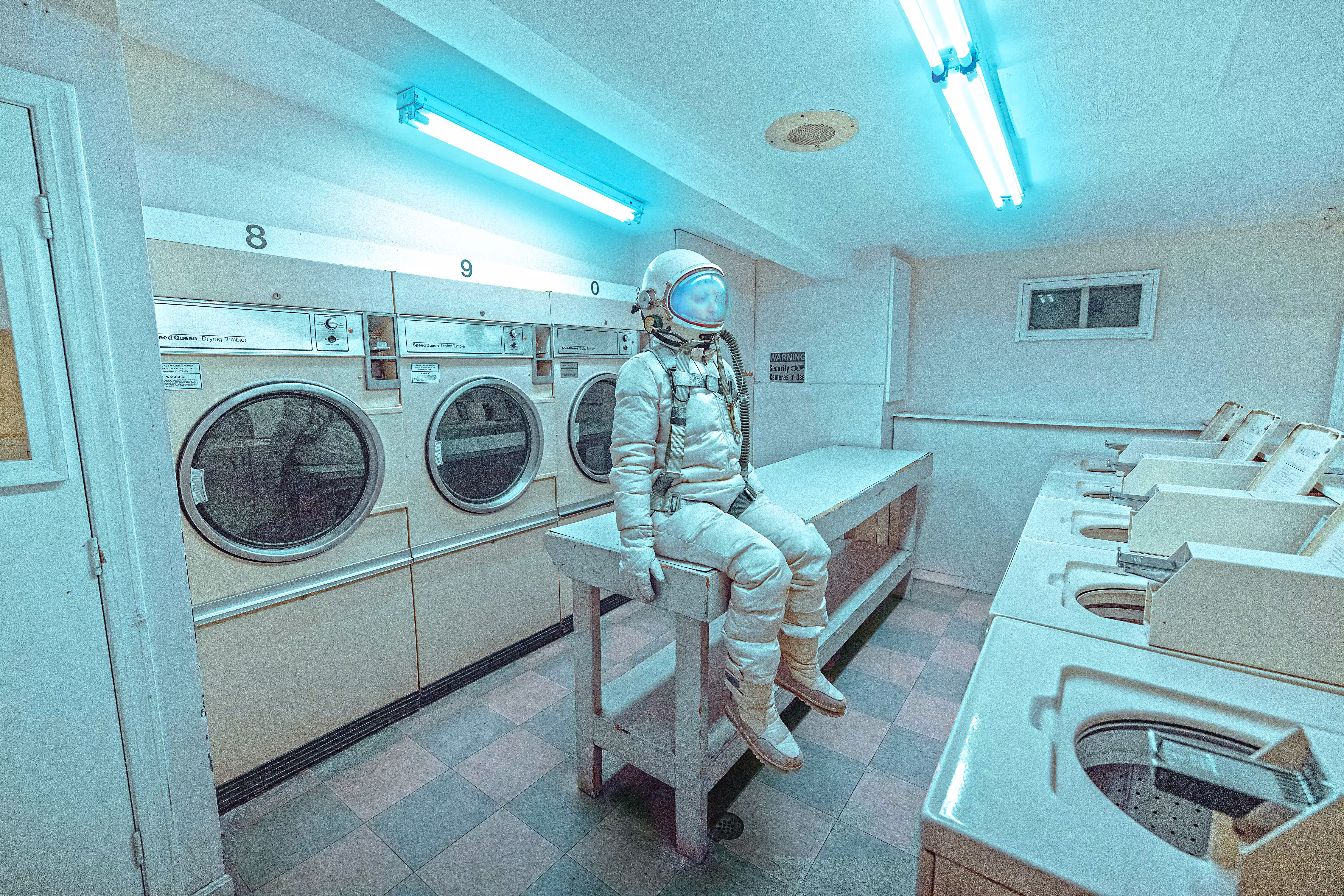 12:30am : Laundromat