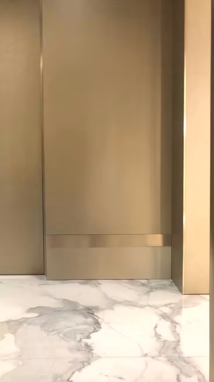 VANITIES // 0027
