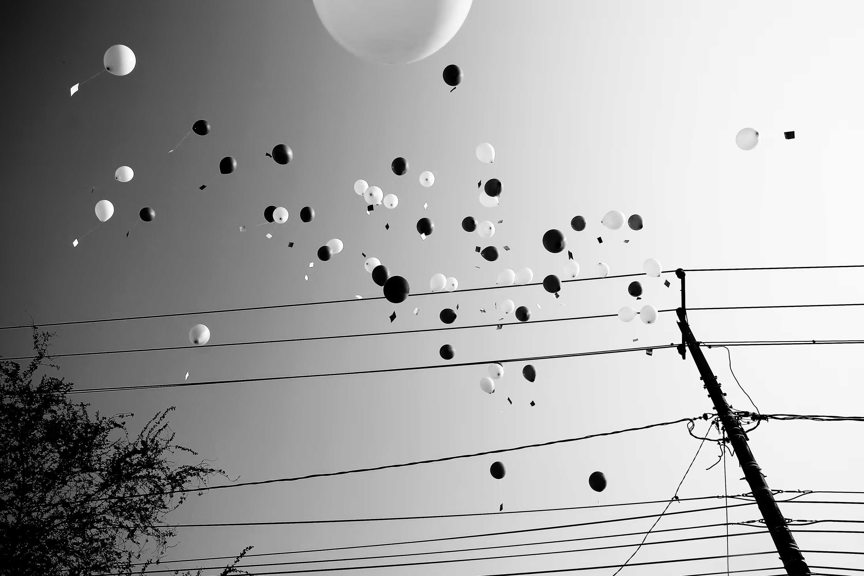Trace of masses ("balloon")
