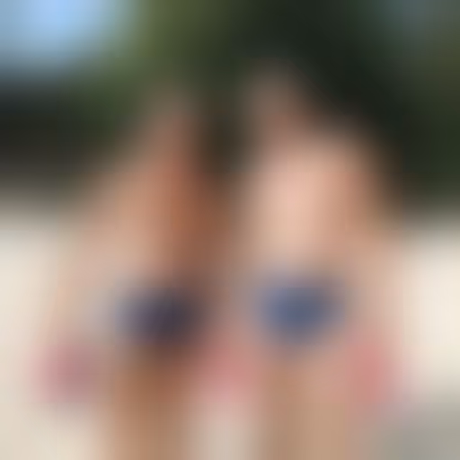 En Maillot de Bain: FelixFelixFelix et Benoît en maillot de bain