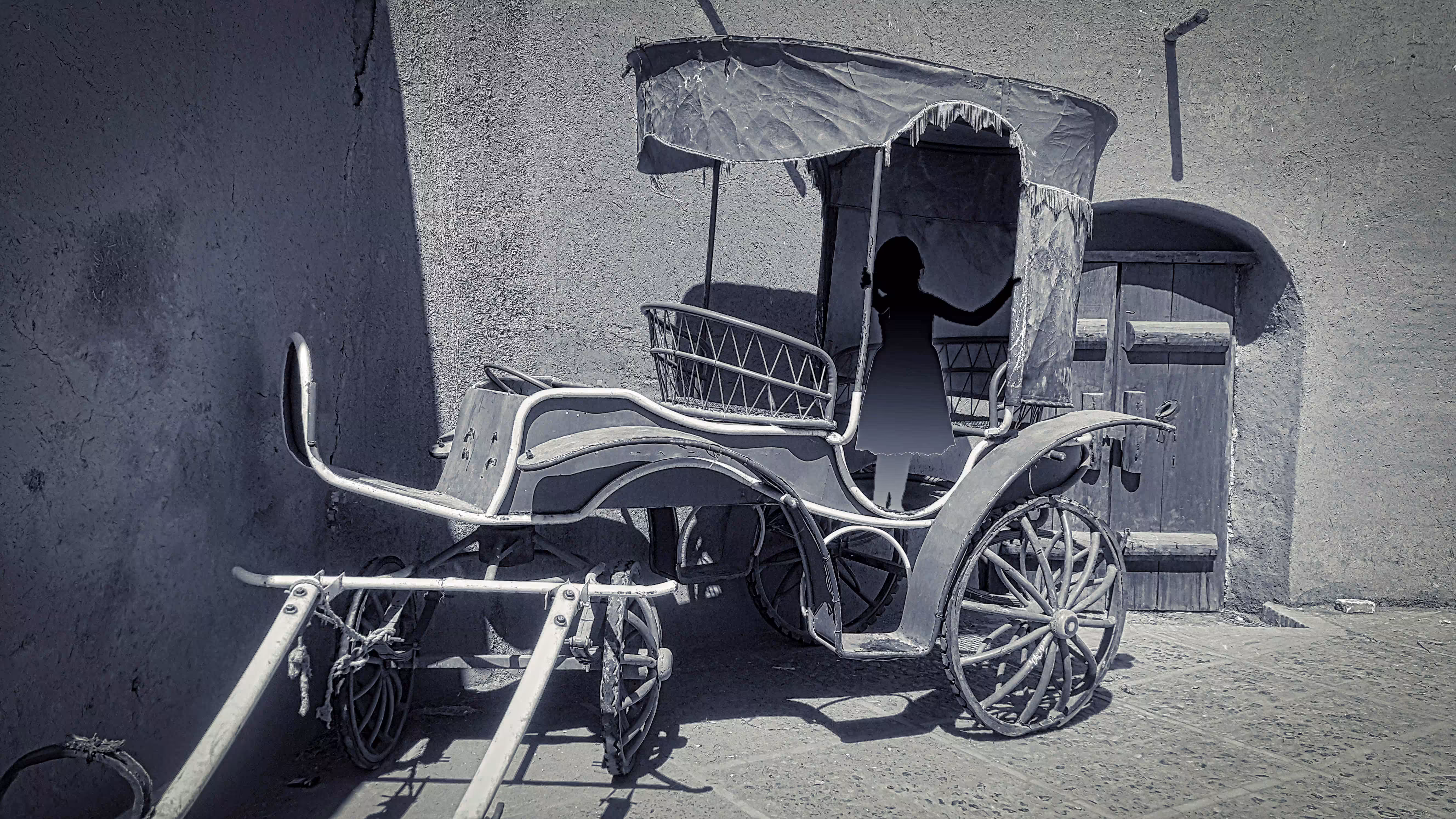 Old chariot