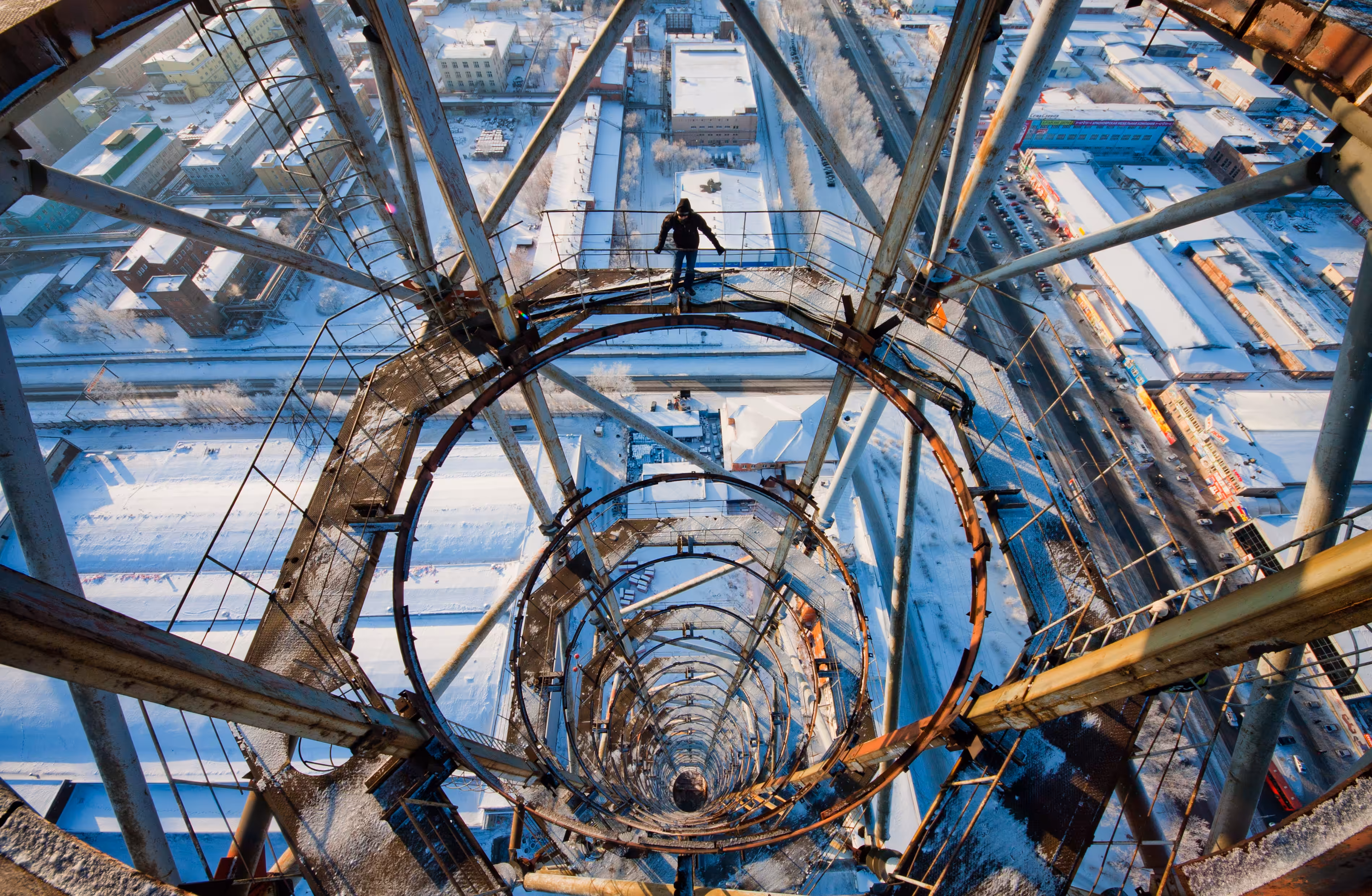 On The Roofs: Vertigo #4 | Siberia