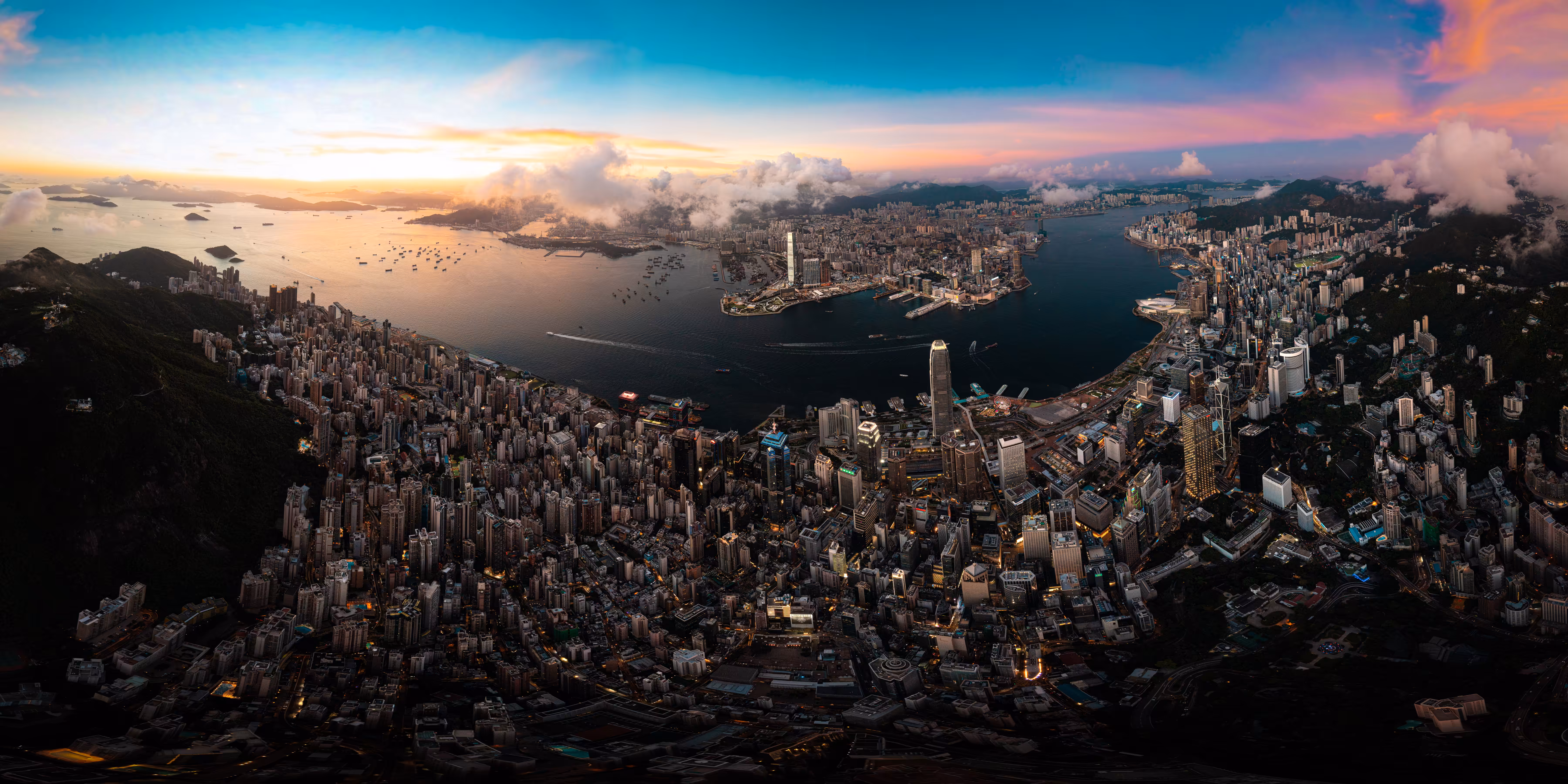 FRAGRANT HARBOUR 001 香港
