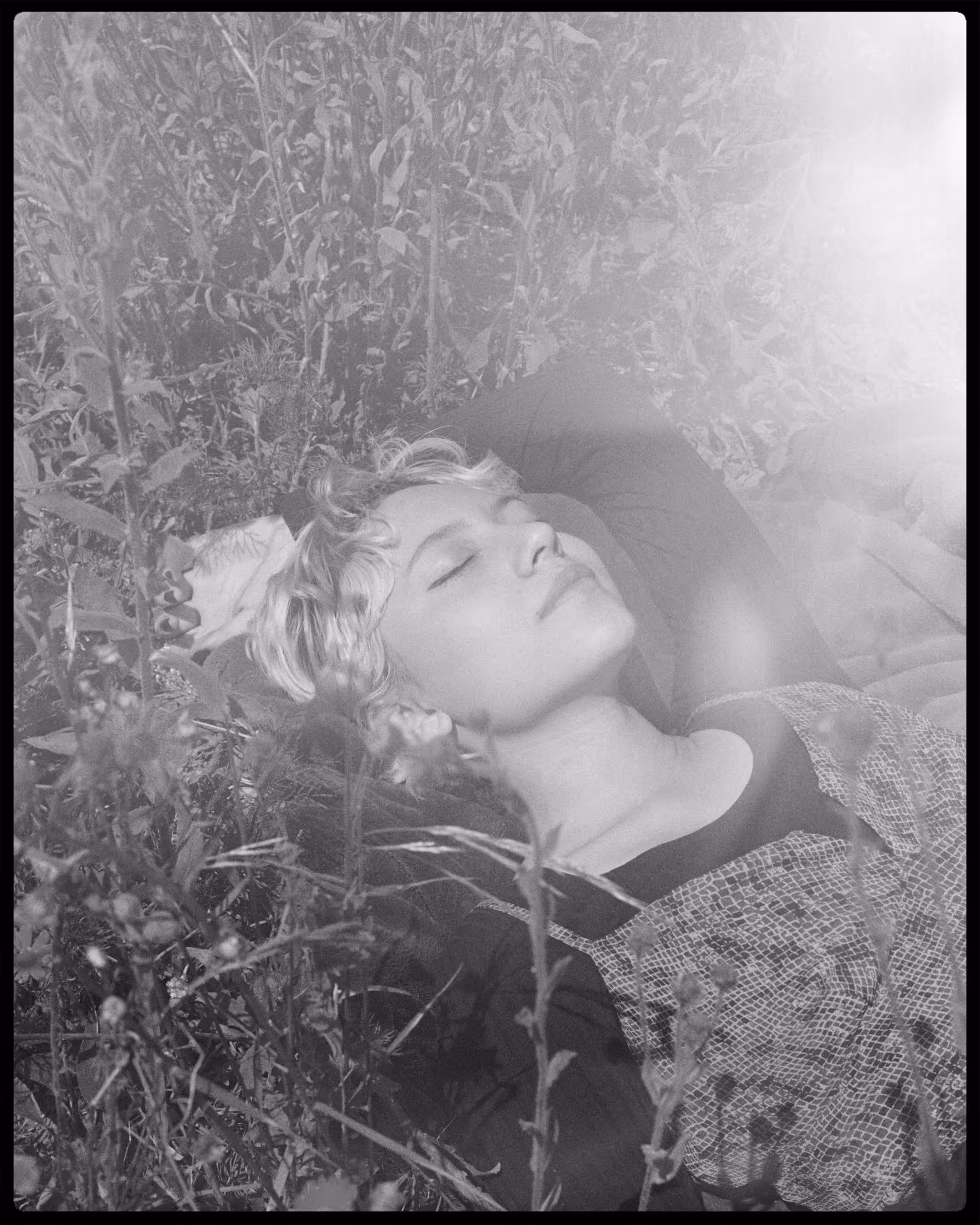 📷🤍✨🖤