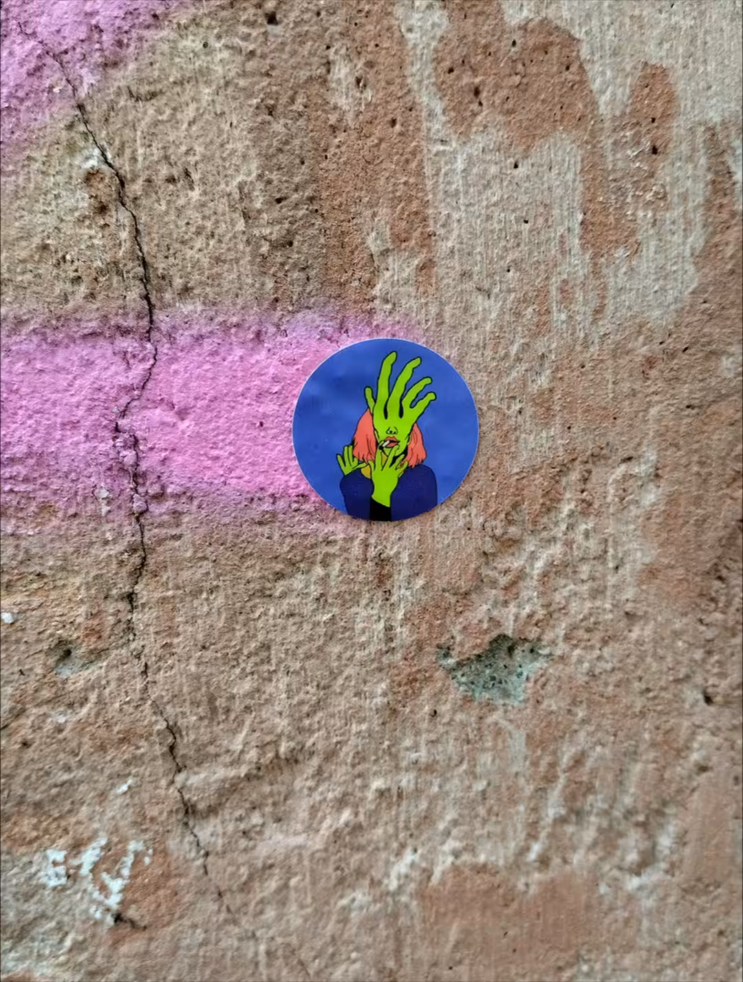 Smoking Hand stop motion animated graffiti 