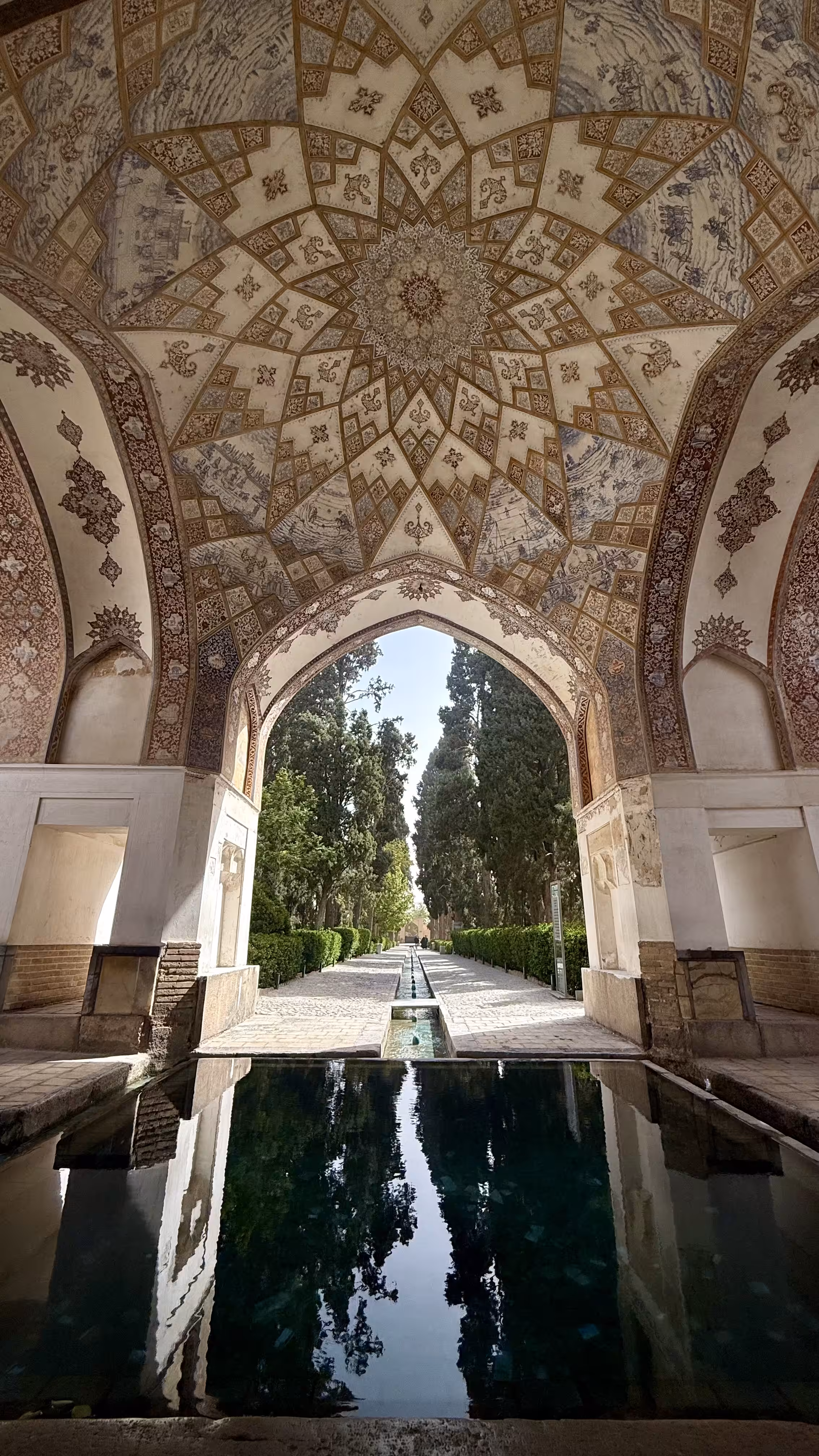 Bagh E Fin Garden02