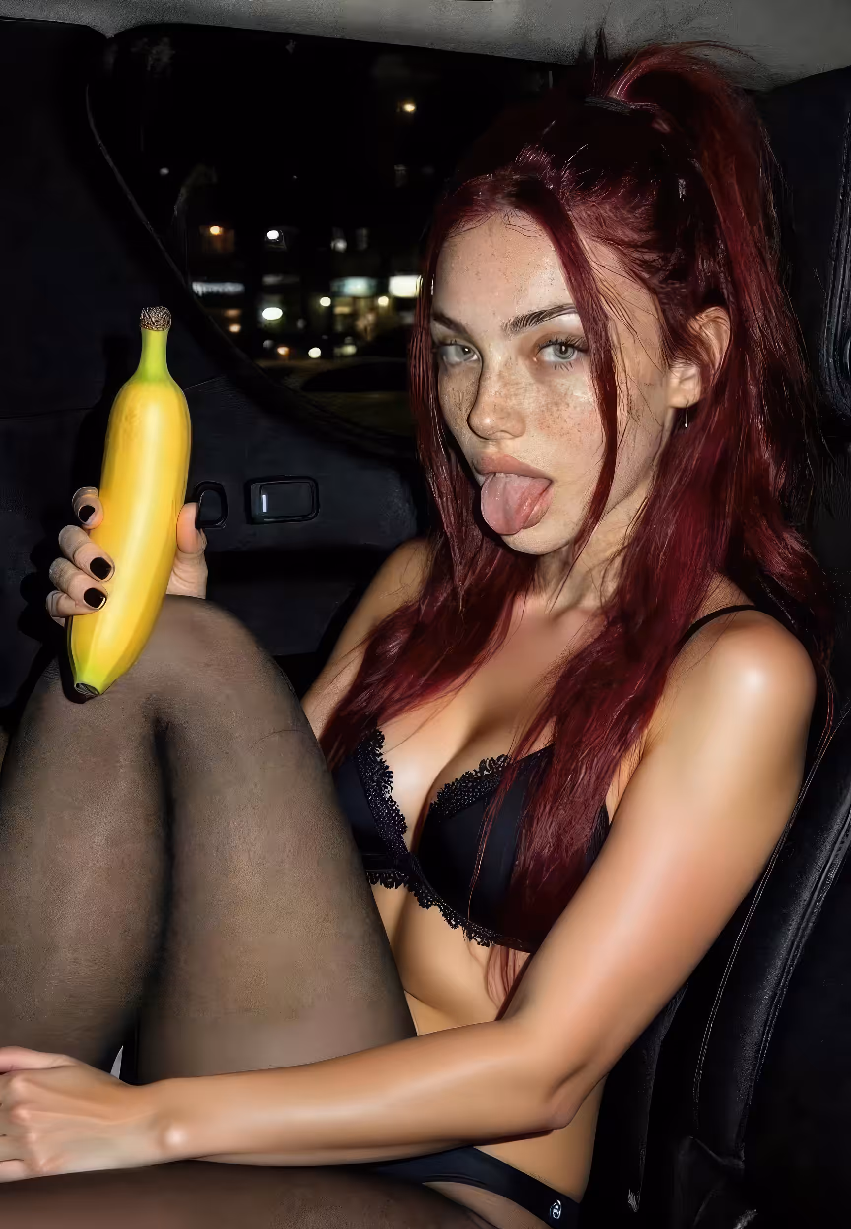 ̷Ś̸͙̺̥̰̯͙̭͆̏͂𝗜M̷̷𝗨L̷̷C̷̷R̷̷Δ: ᗫᖇᓿᐻᙍ🍌