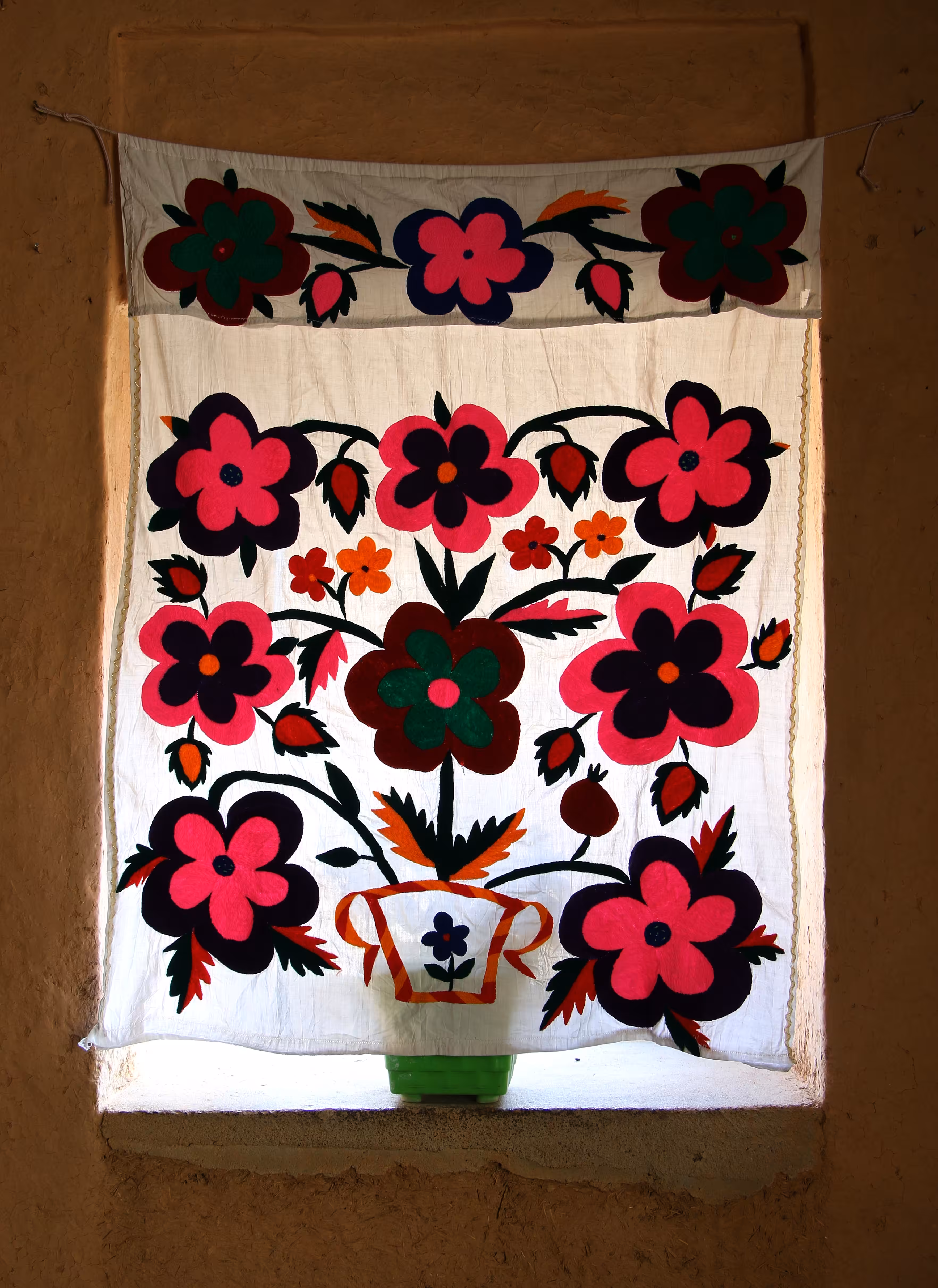 Hand woven curtain