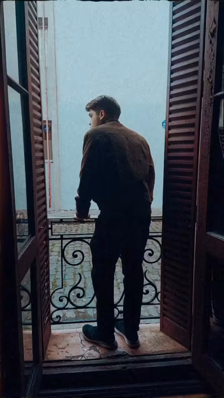 Excerpt from "Solo nos vimos..." (We just saw each other...)