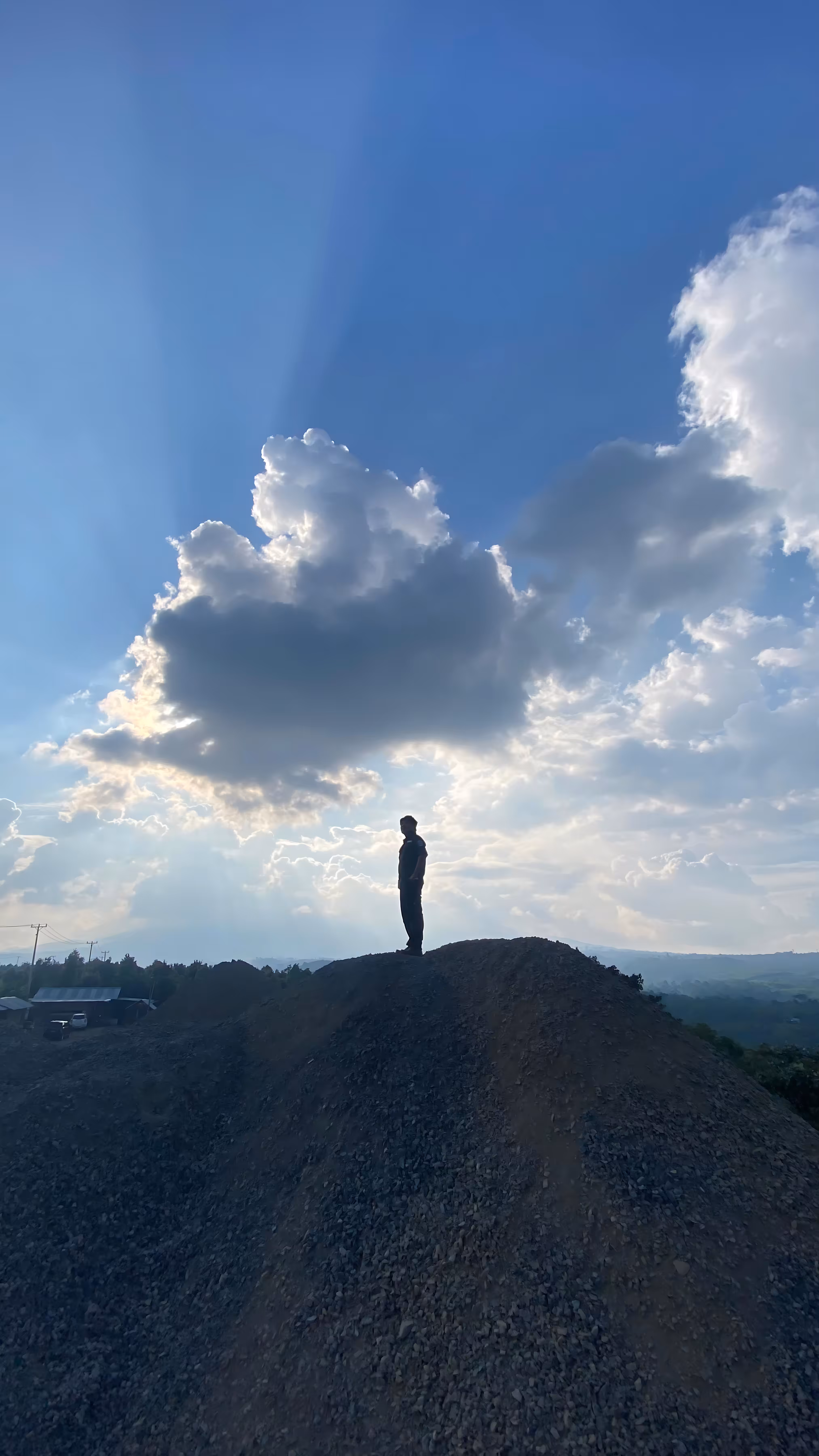 Solitude Above the Horizon