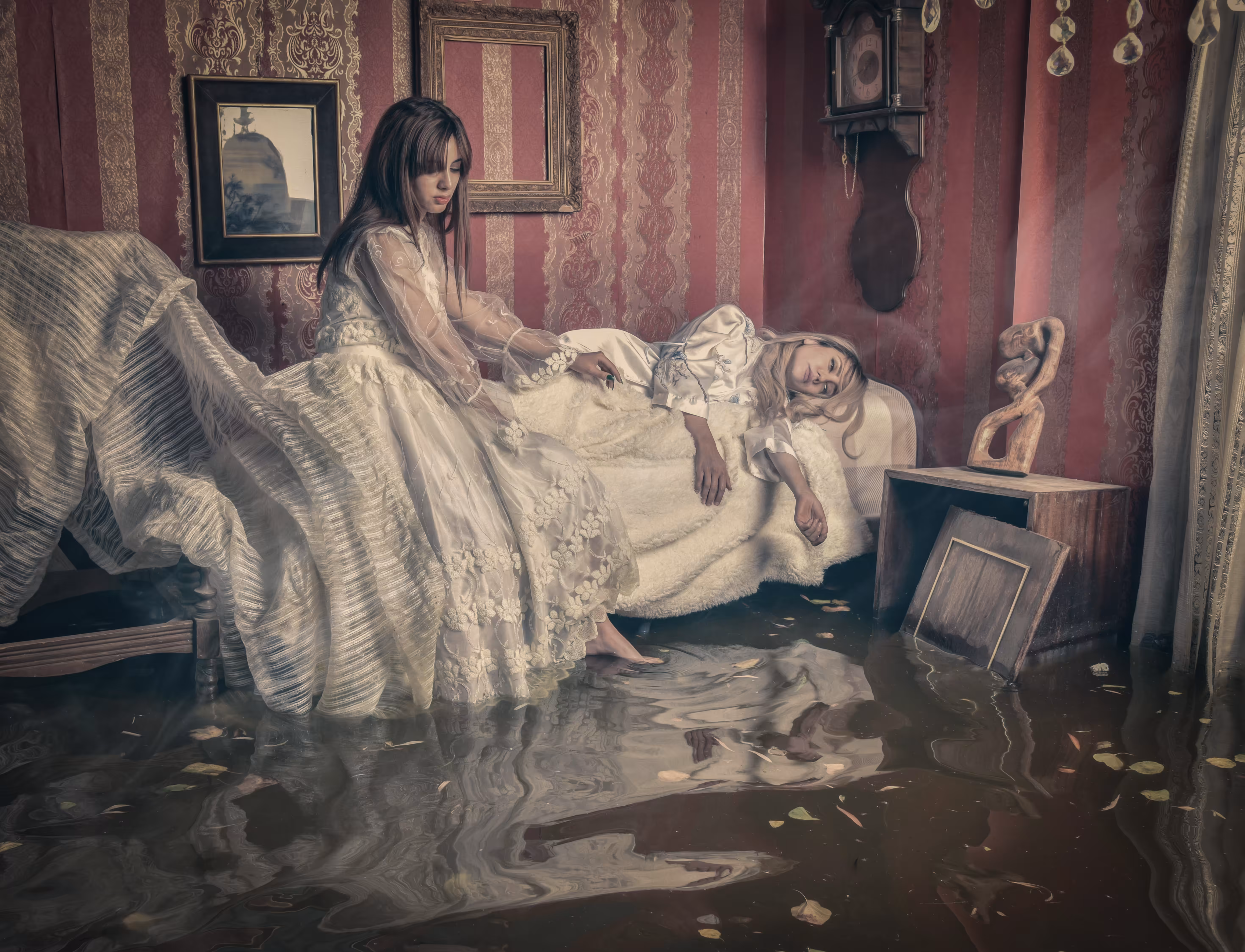 Living in a room on the water 