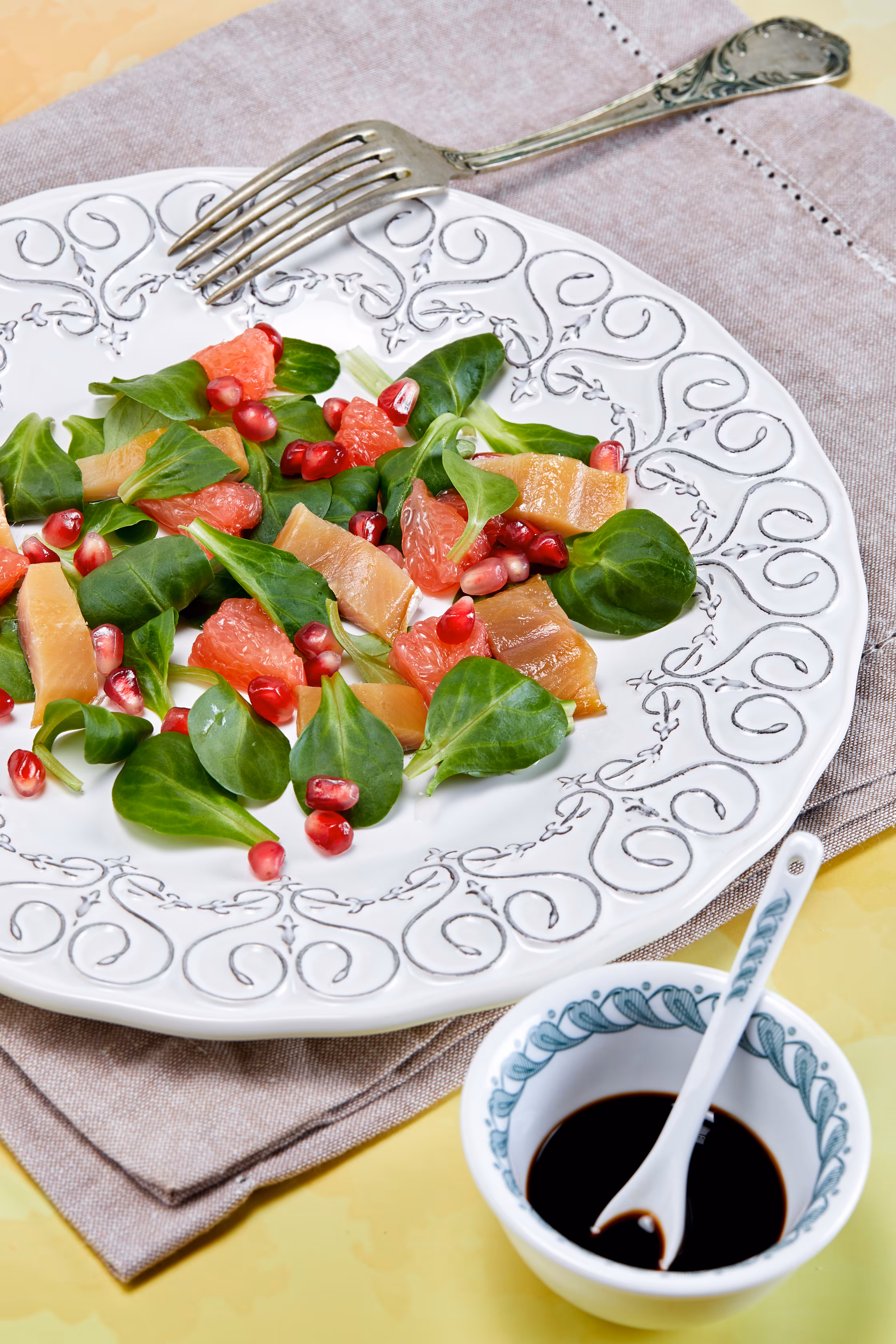 Salmon and Valerian Salad