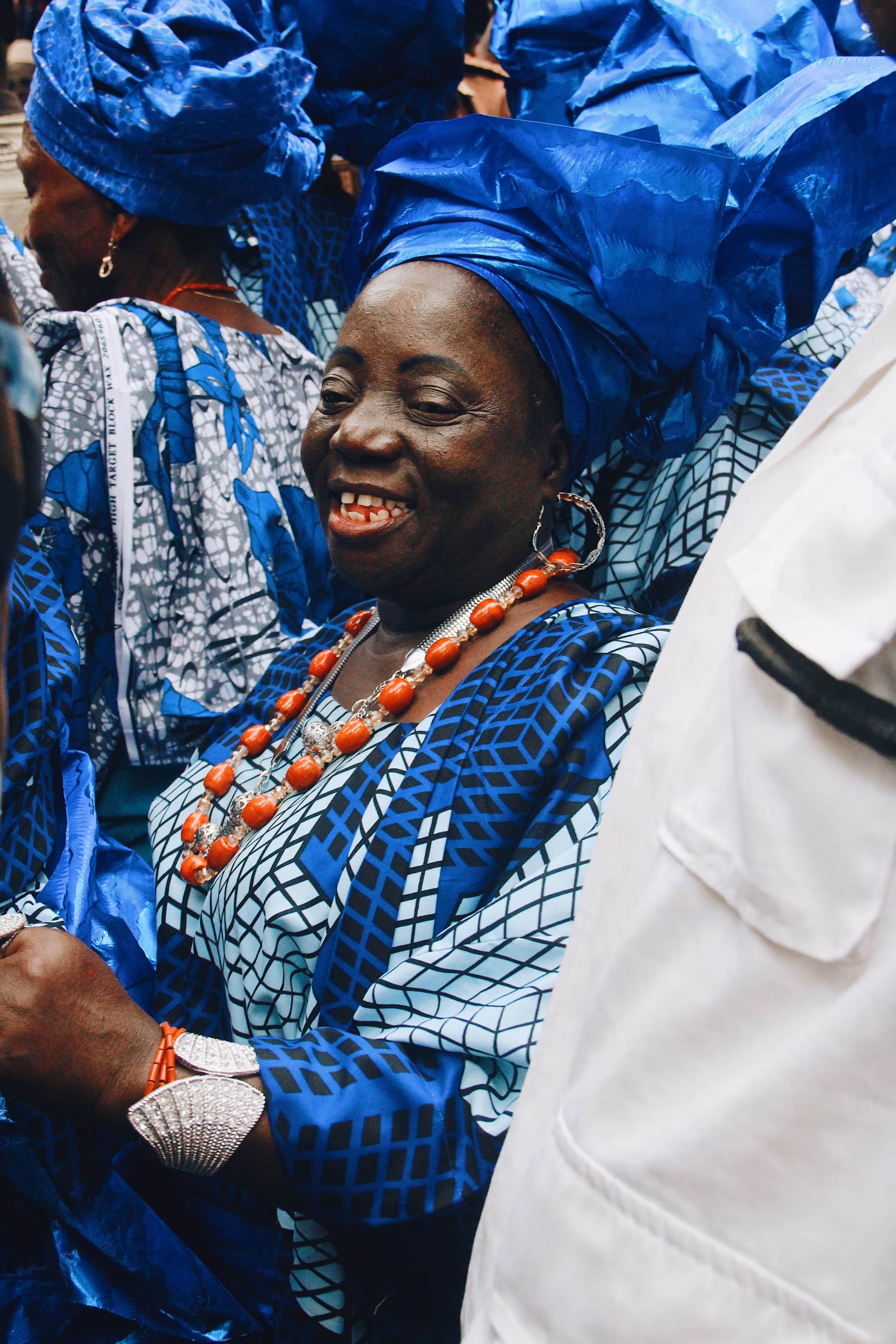 IYA OLOYE