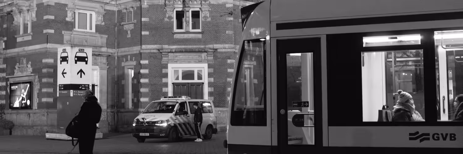 Don't tell 'm – 10 - AmsterBanners