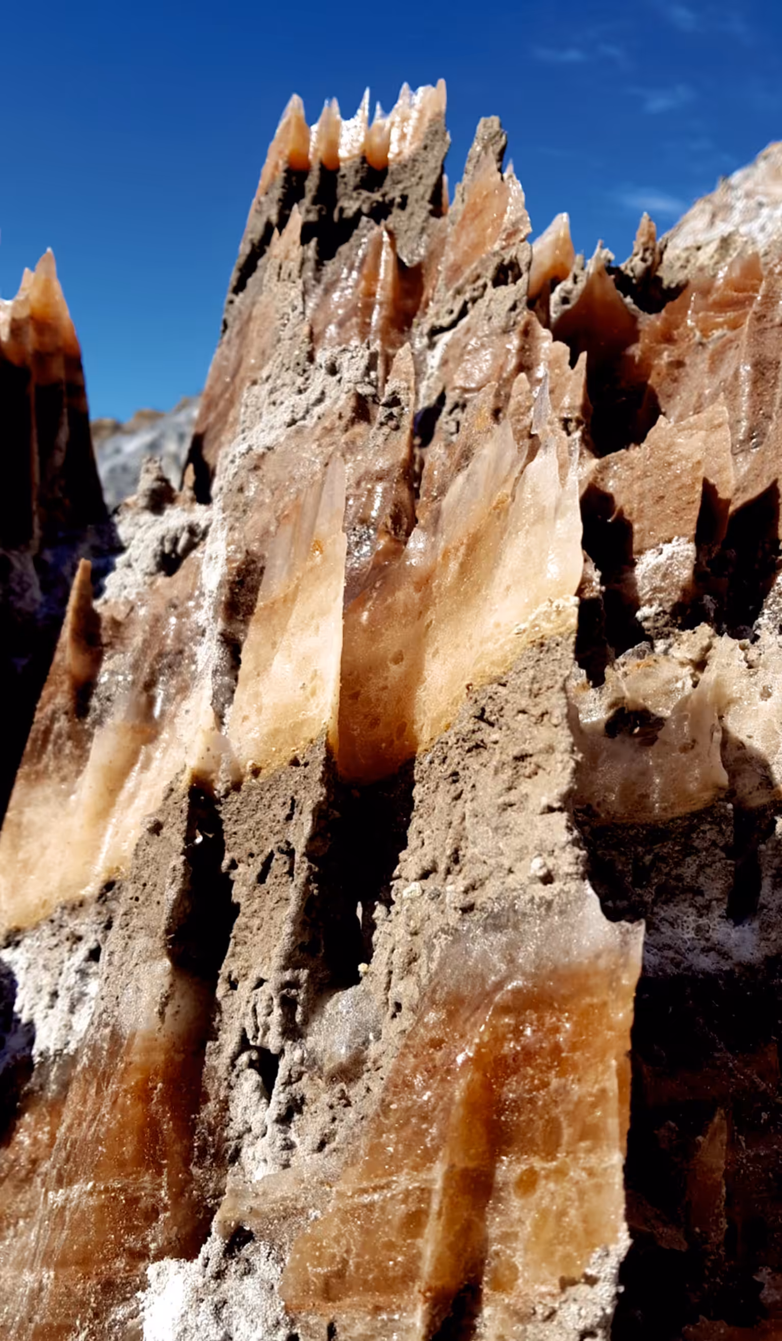 Salt Mountain in the city of Jashak Bushehr 