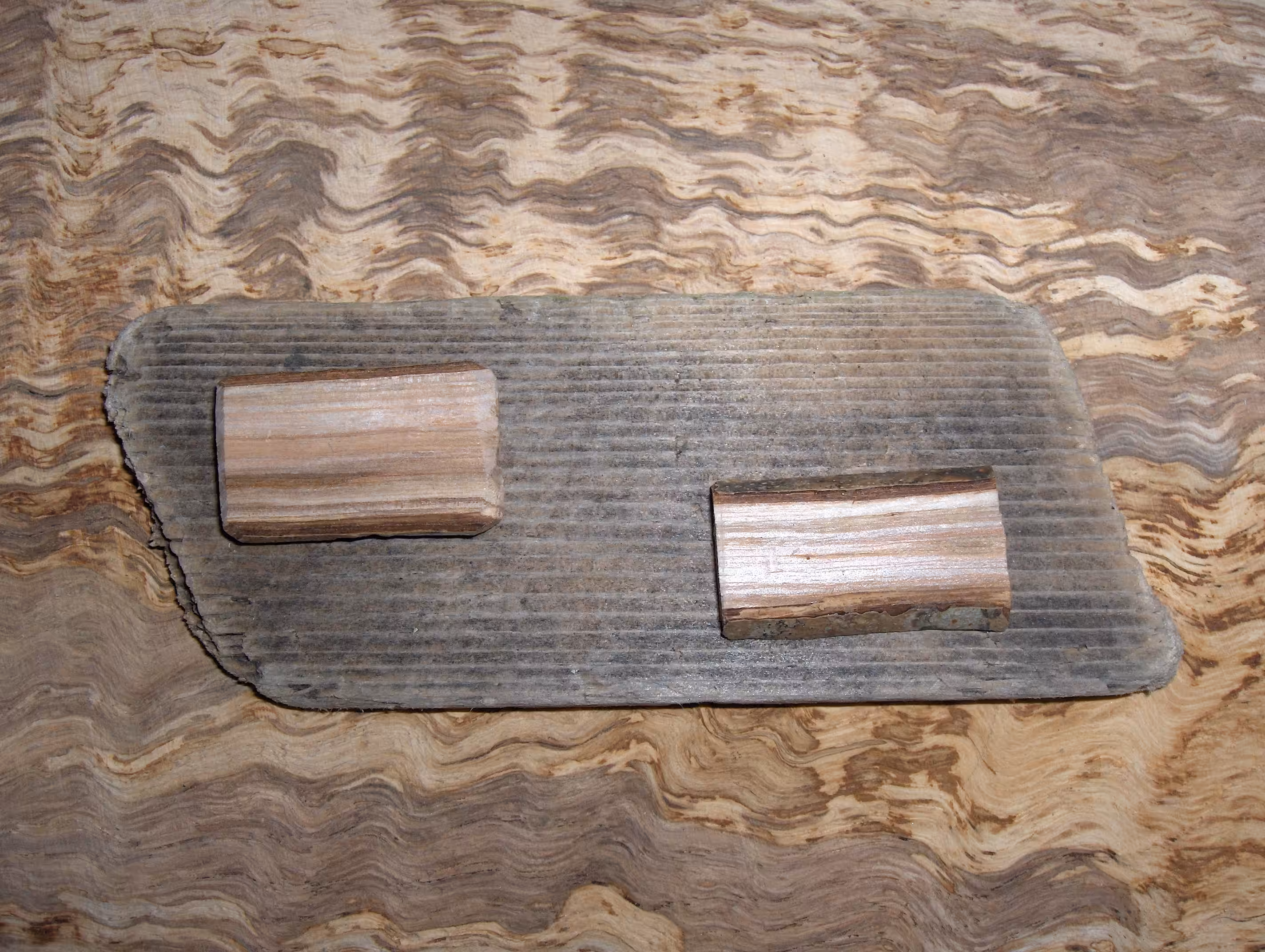 3 (treen)