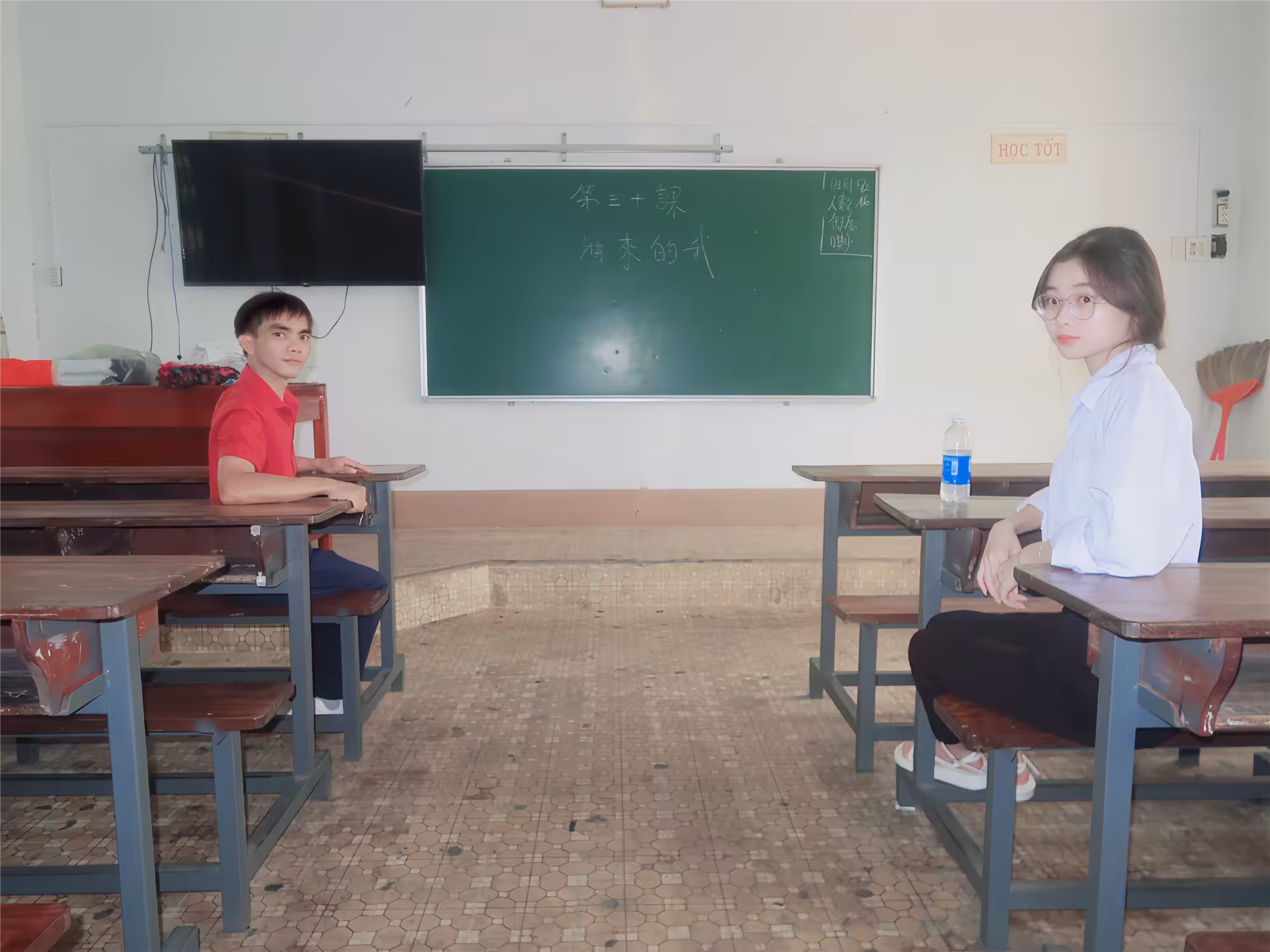 Kỷ Niệm Thời Áo Trắng