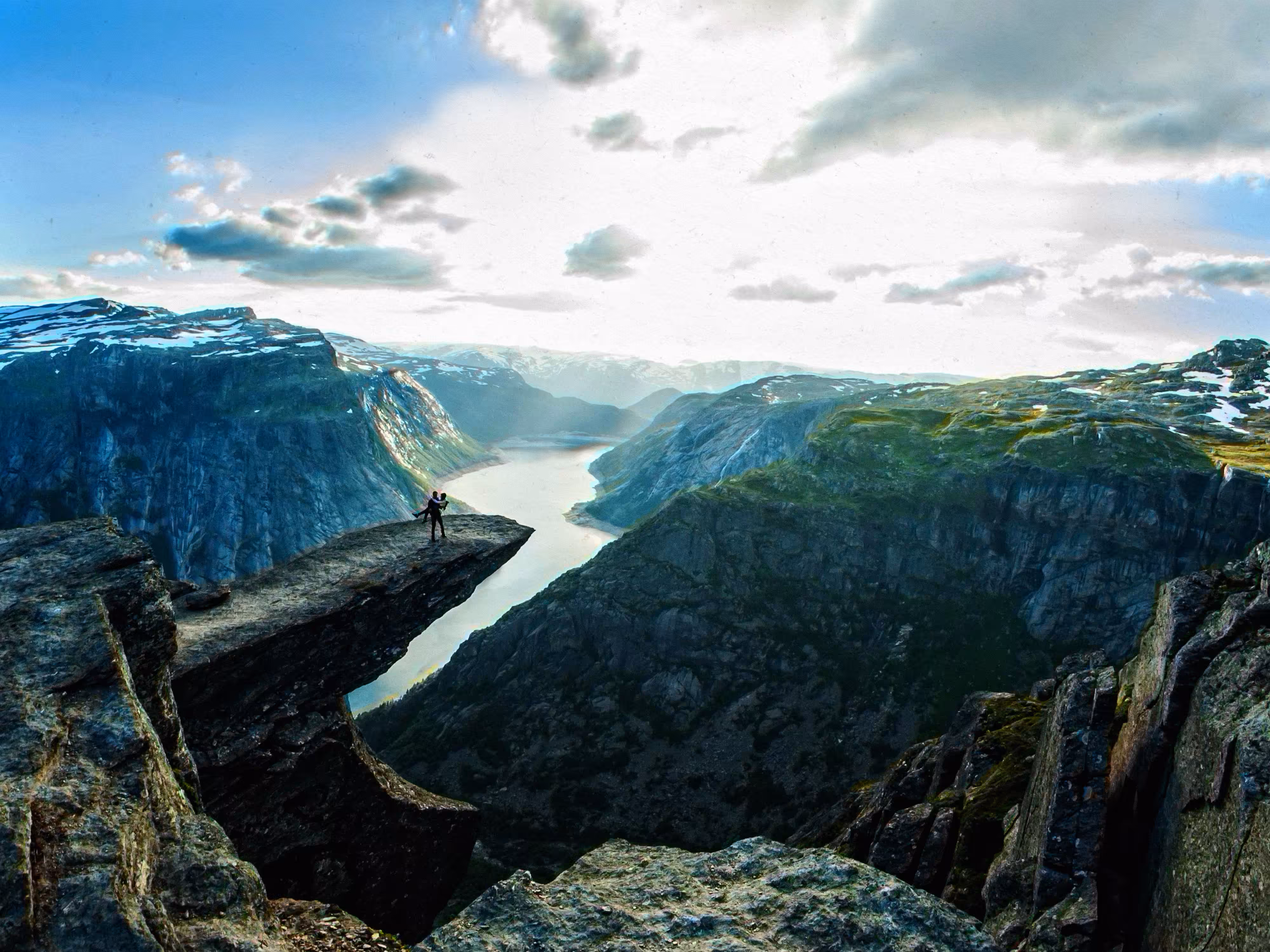 Trolltunga