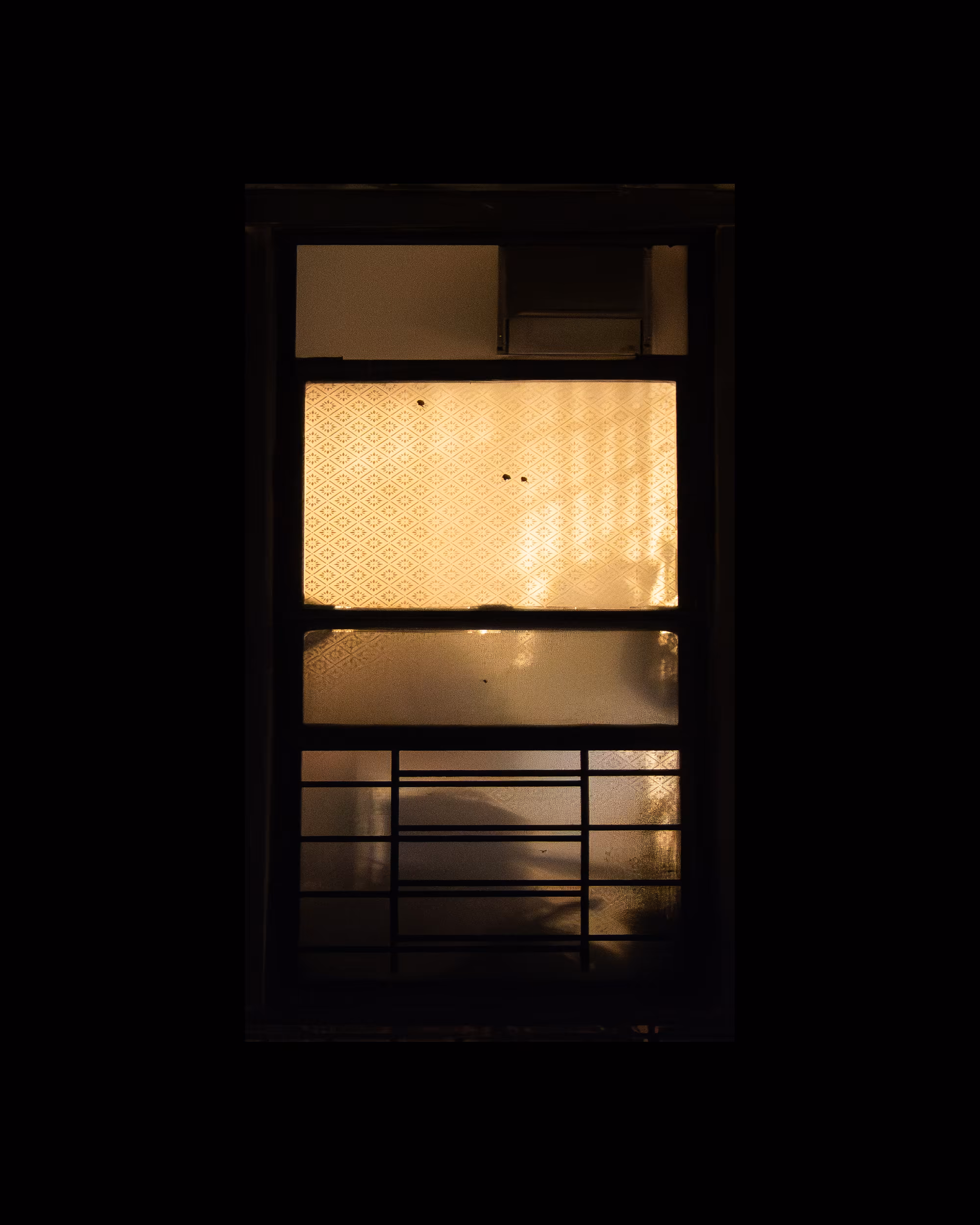 WINDOW 555