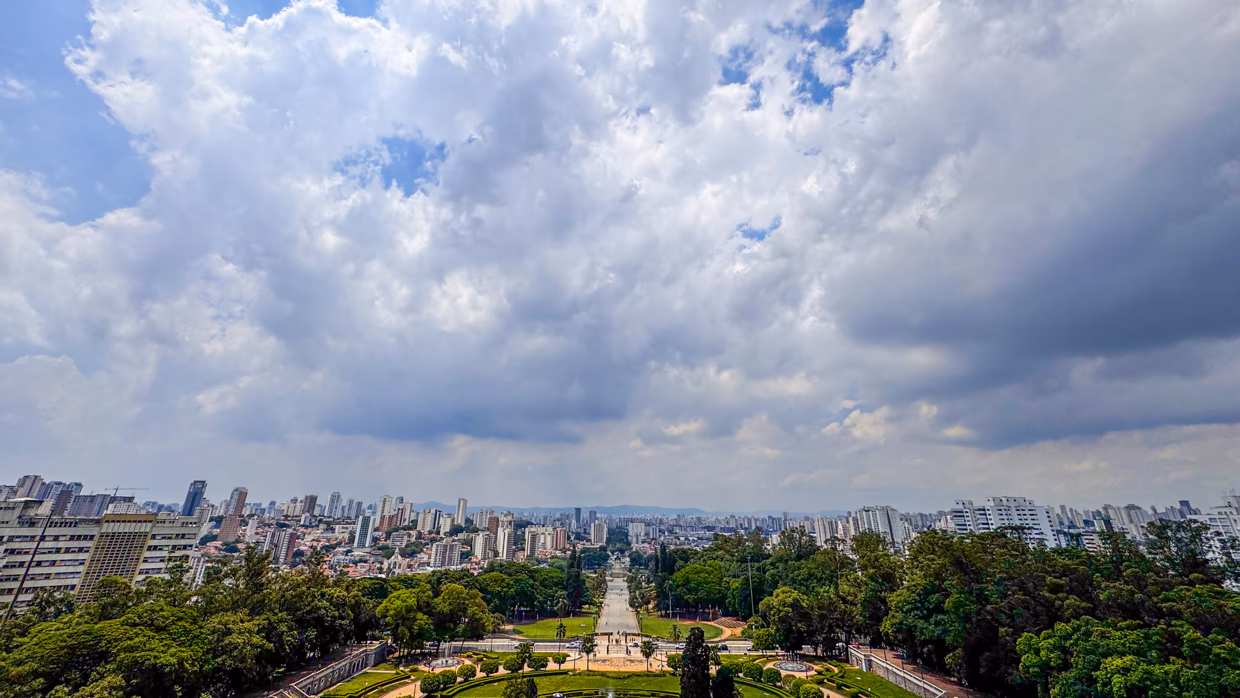 São Paulo from Ipiranga