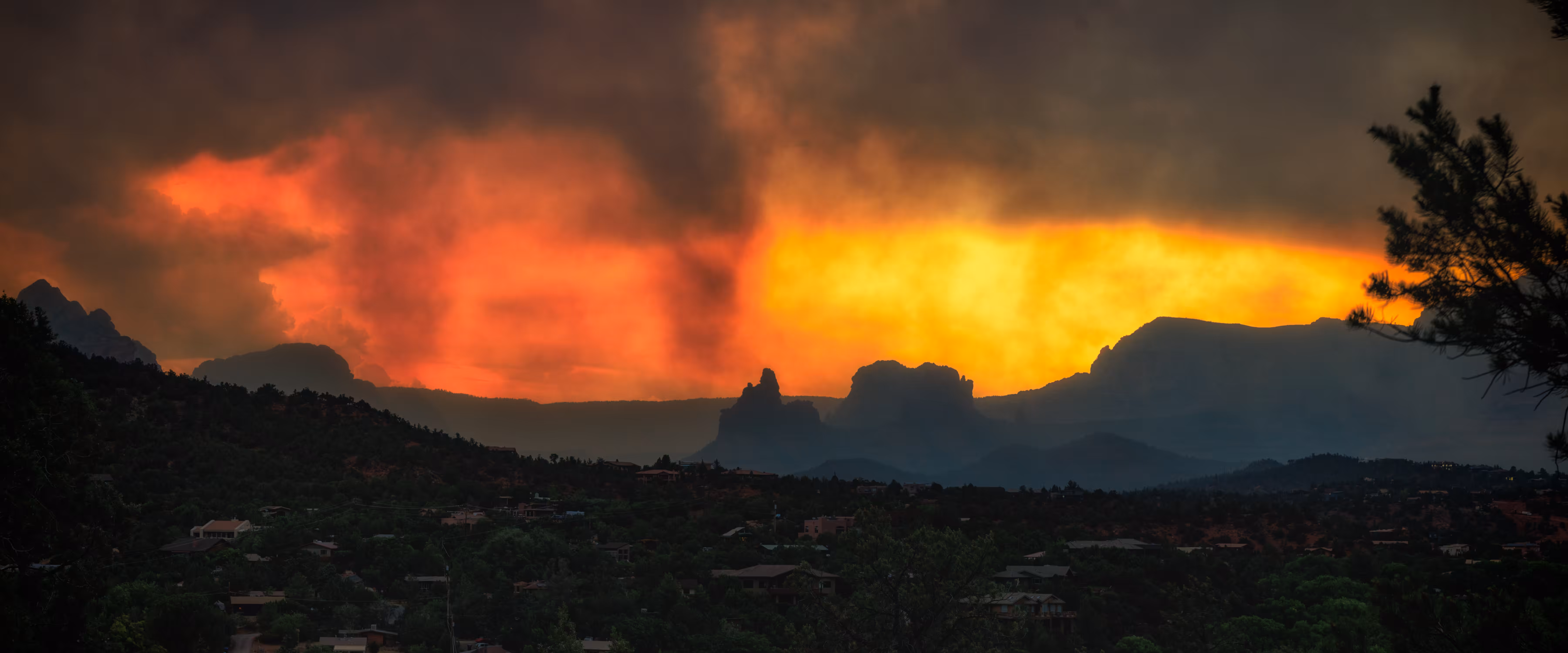 Fire on The Rim