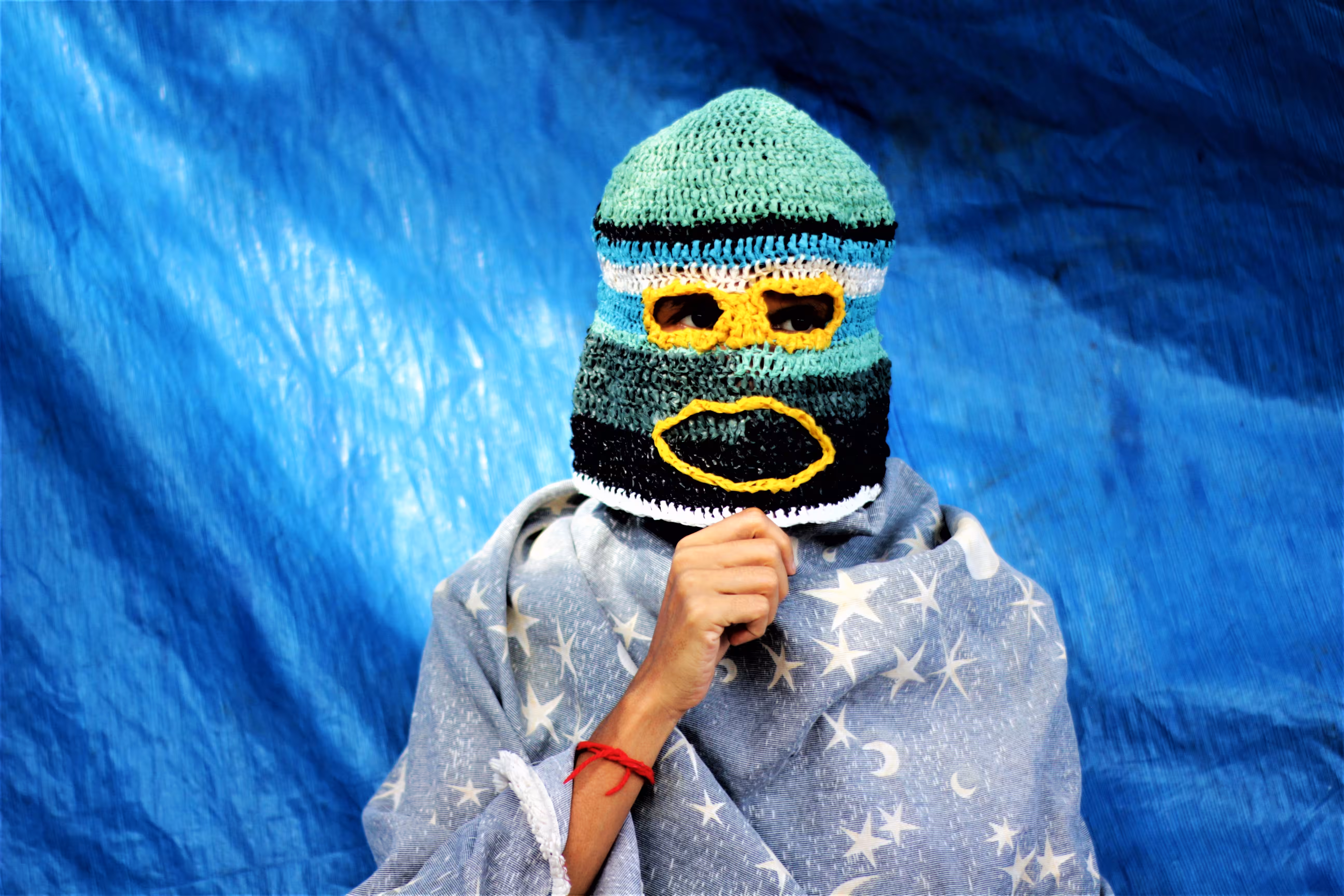 Crochet Mask recycled from Plastic Bags (Sacolinha)
