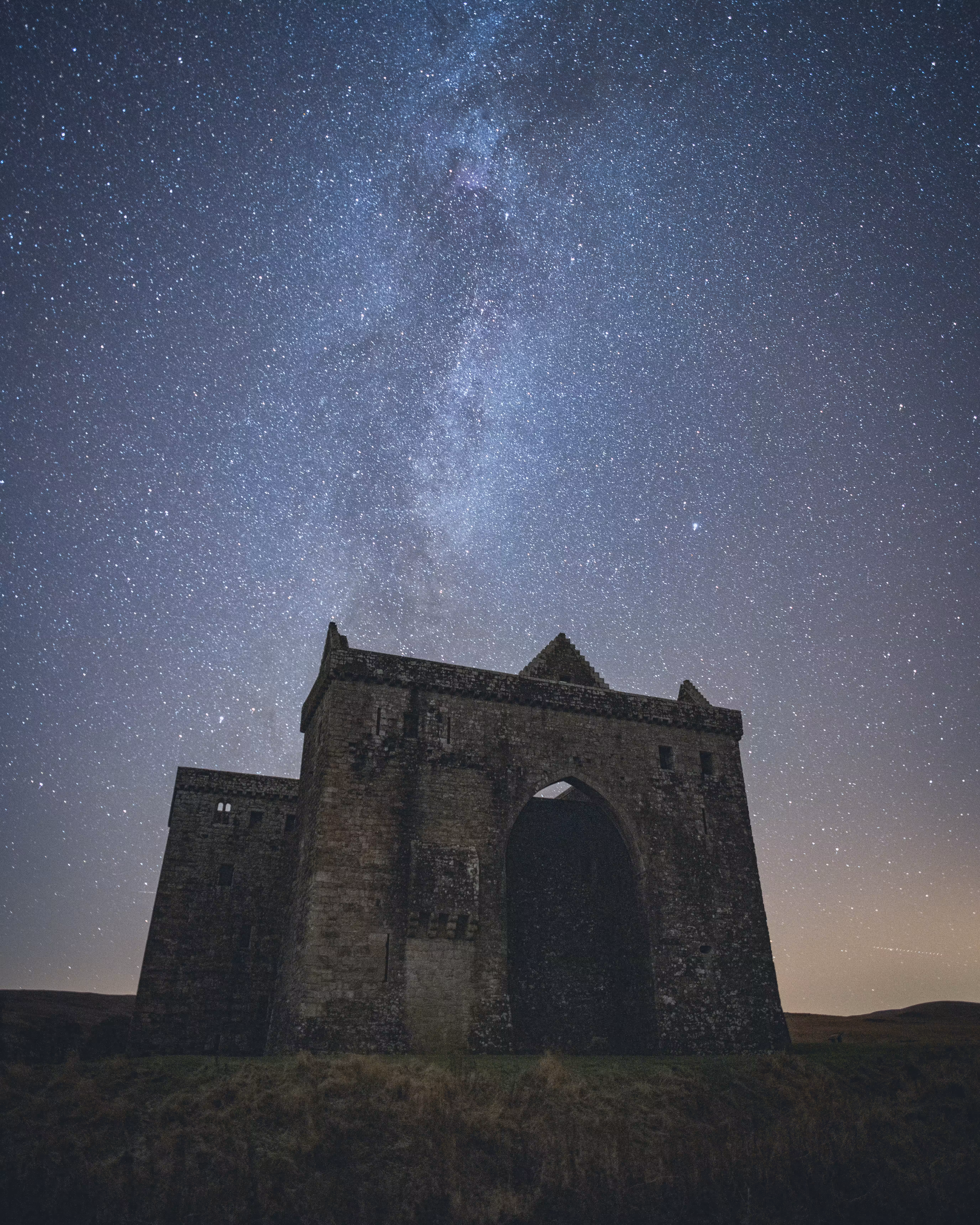 SKY CASTLE 