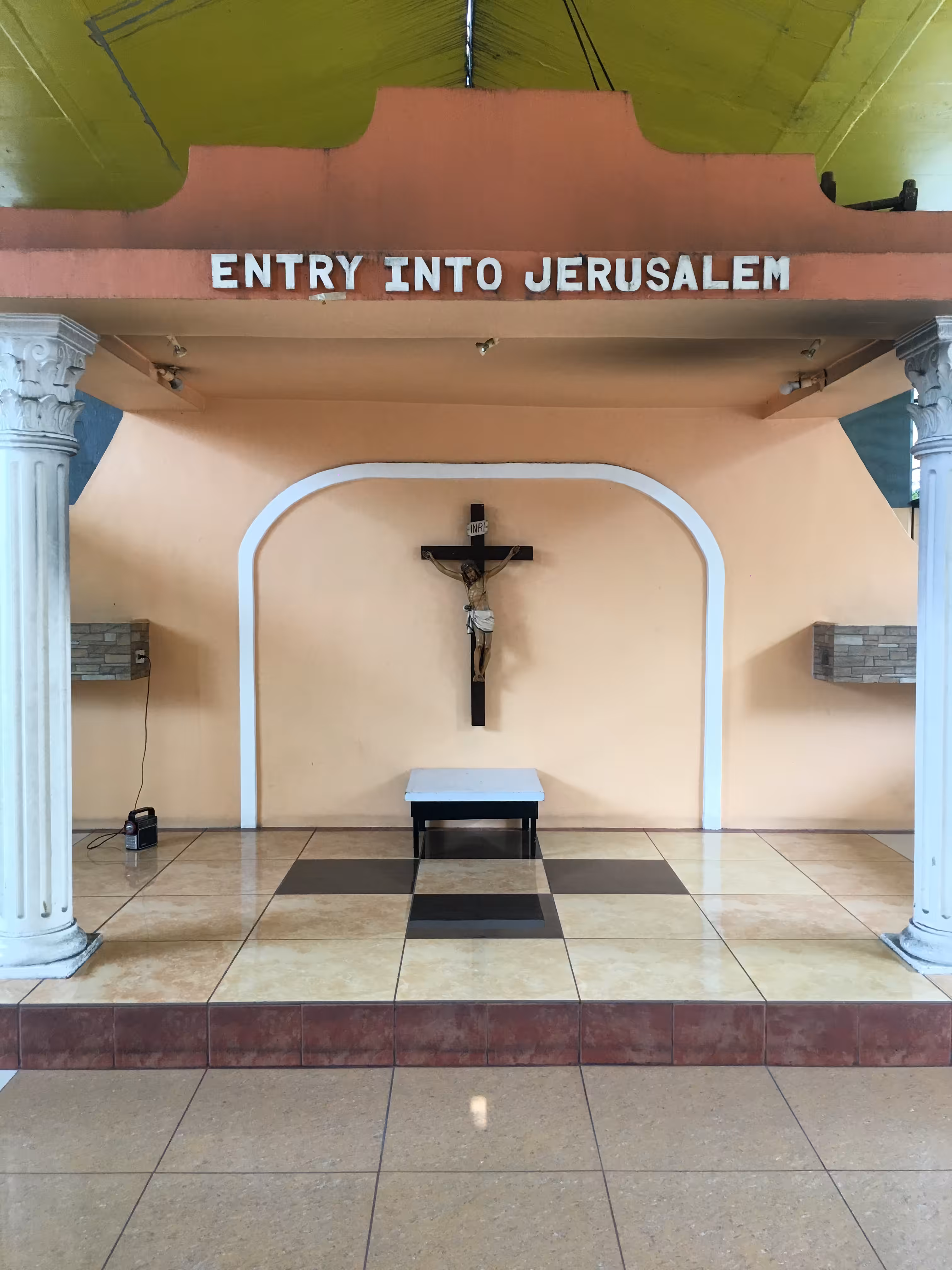 Rodeo posts: Entry into Jerusalem
