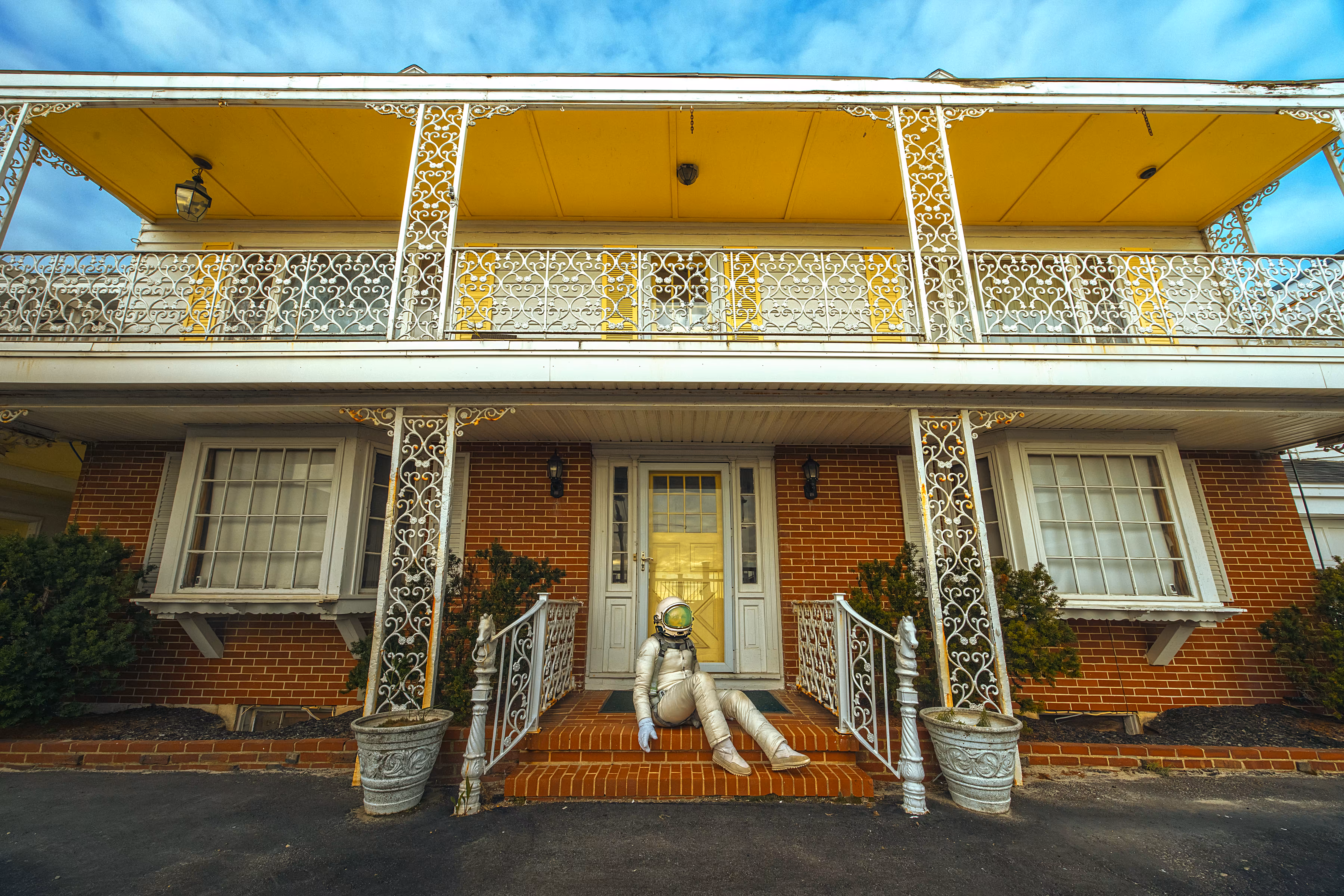 Rodeo posts: Beach Motel