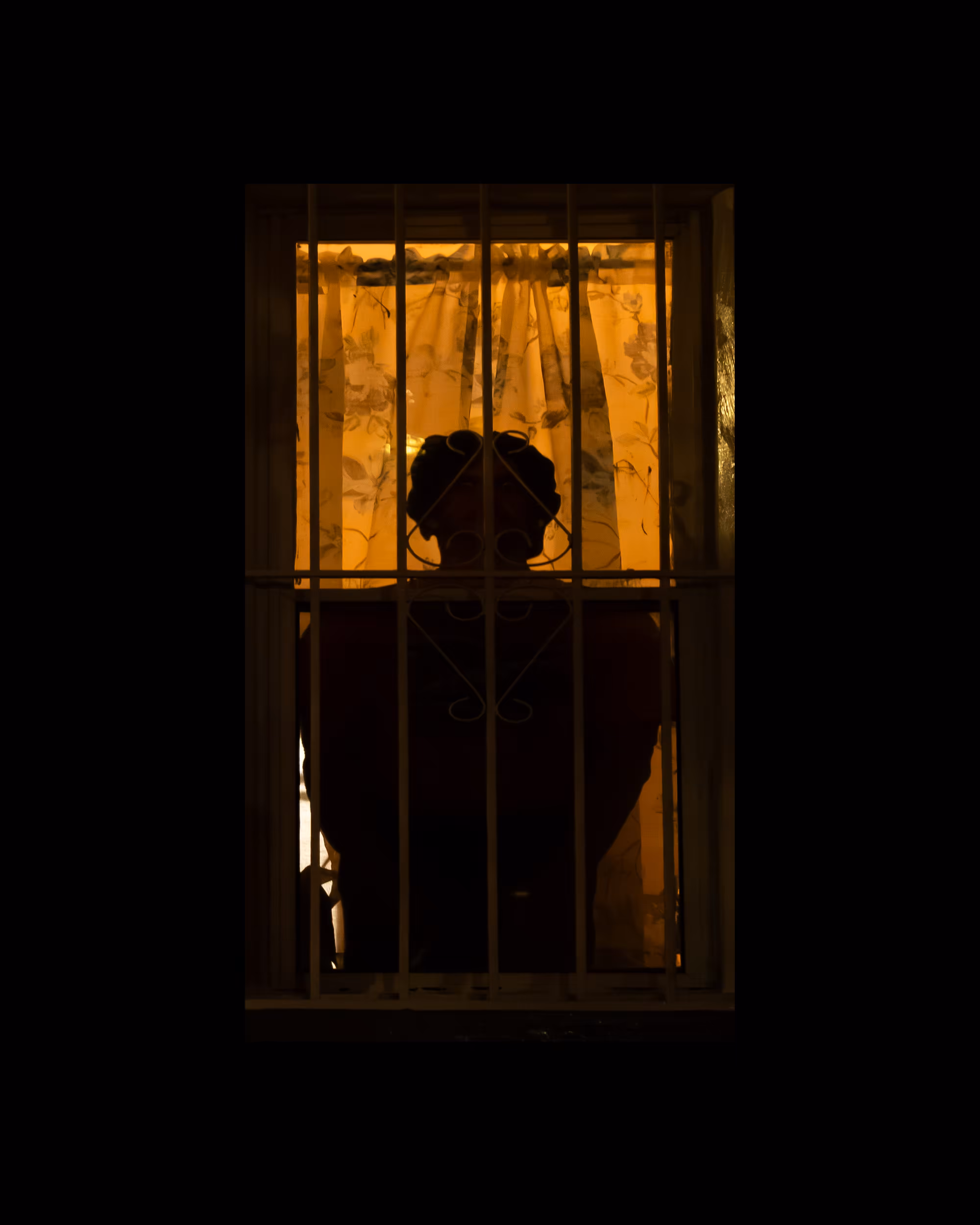 WINDOW 372