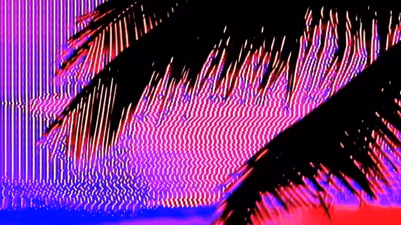 P̫͠ͅO̥ͥC̤̋͡O̡ͤ̔ L̰̰̀Òͦ͠C͡Ô