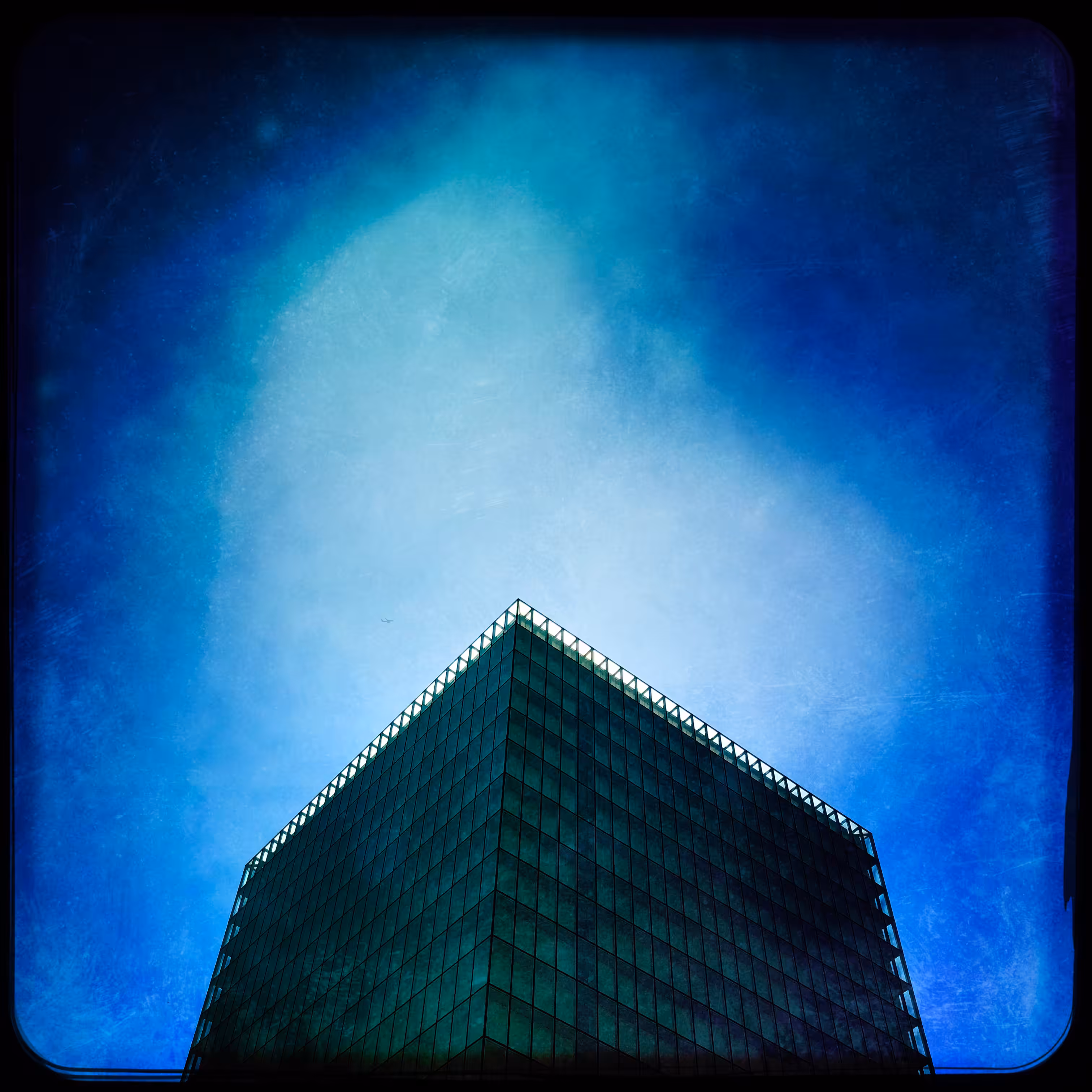 BnF — Glass Crown-2019