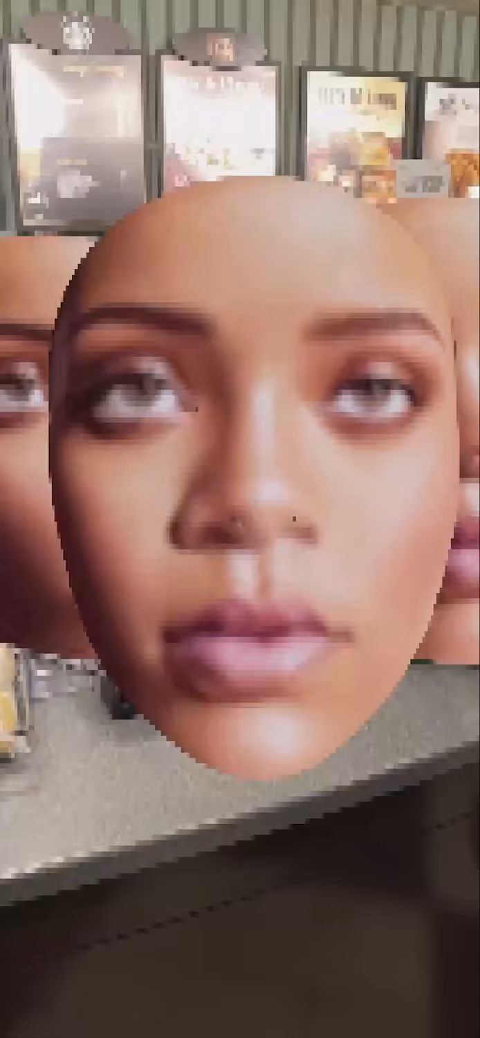CAP: Rihanna