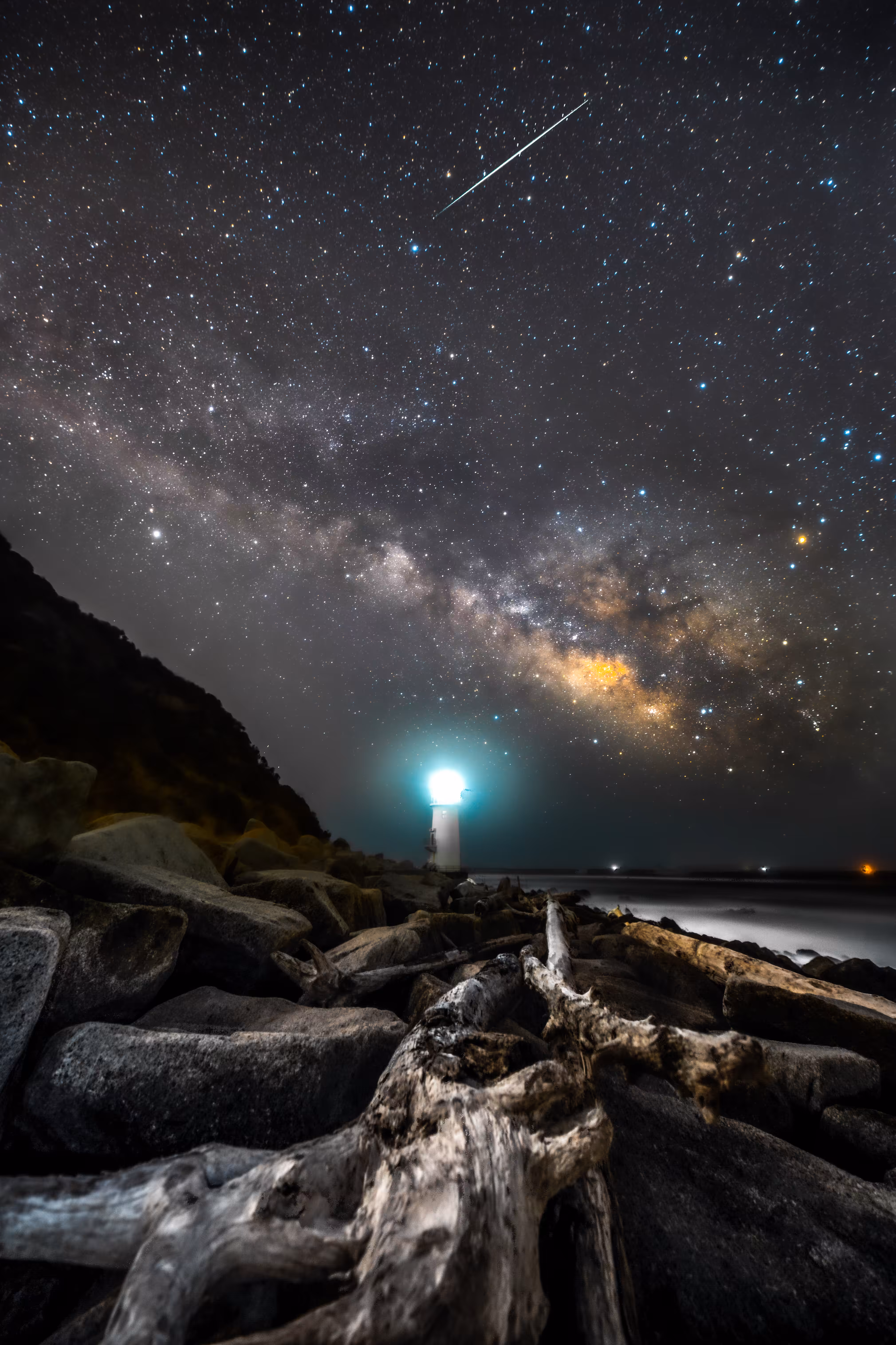 Light of Heaven and Earth