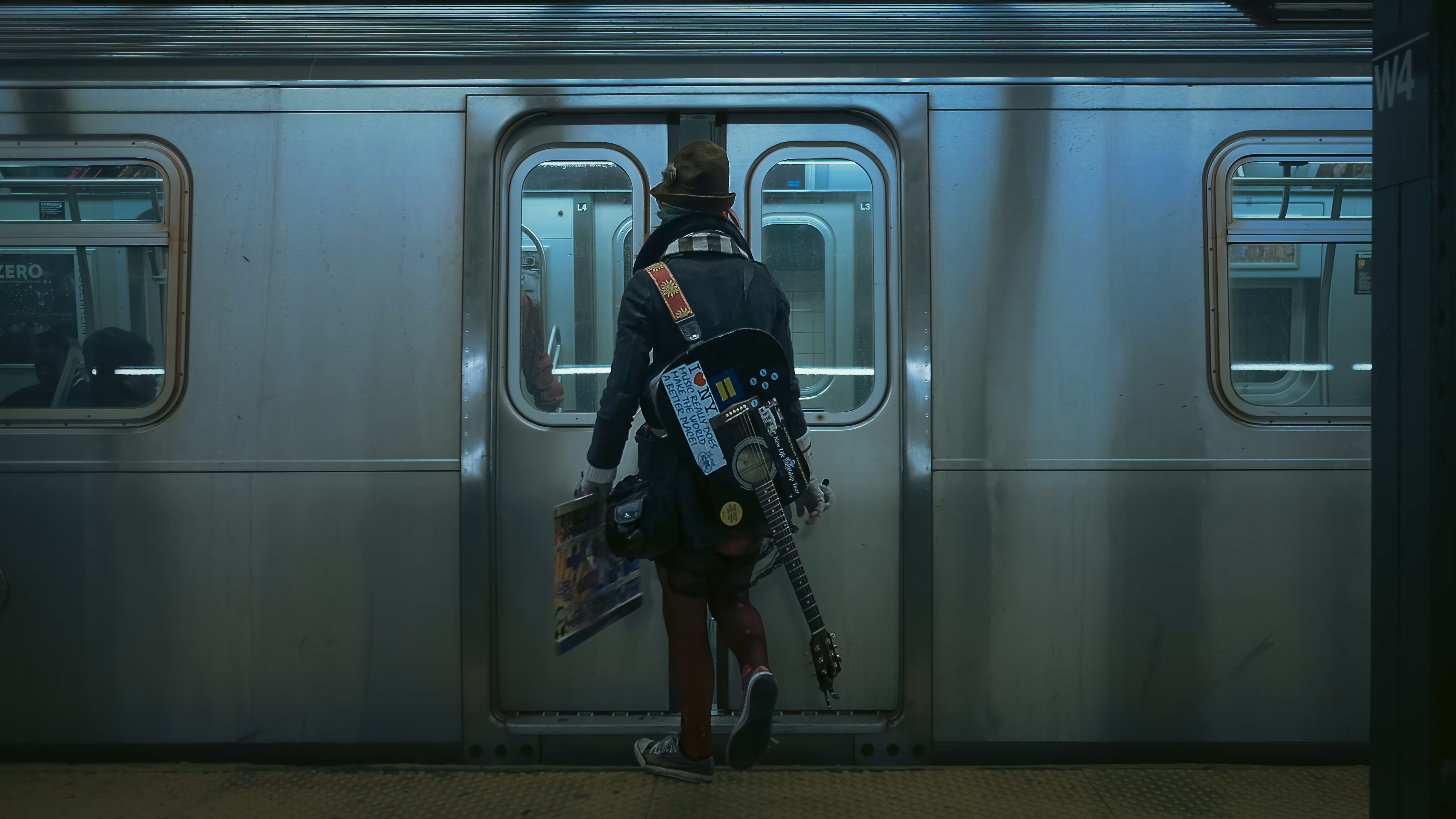 Eloquent Silence: Raspberry Beret