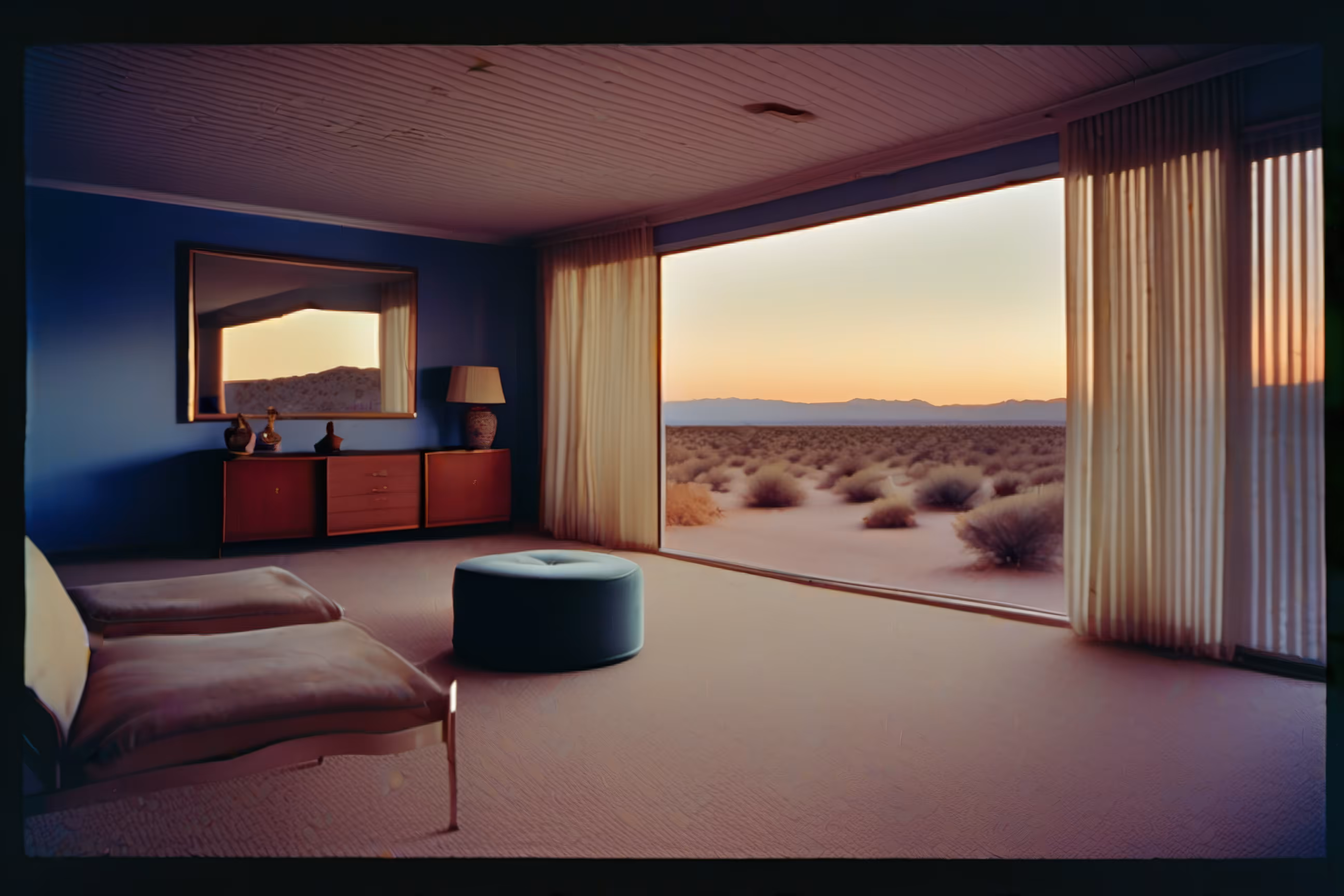 Blue Hotel