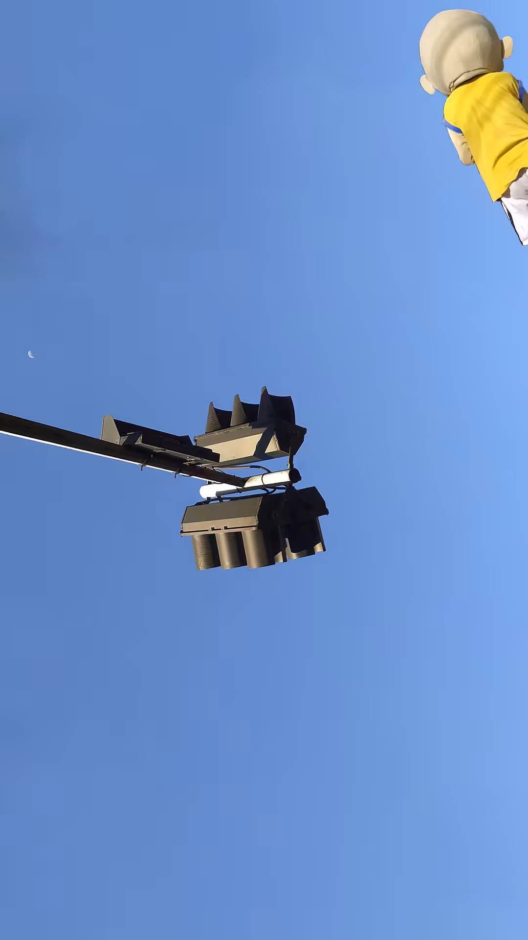 Blue Screen #9