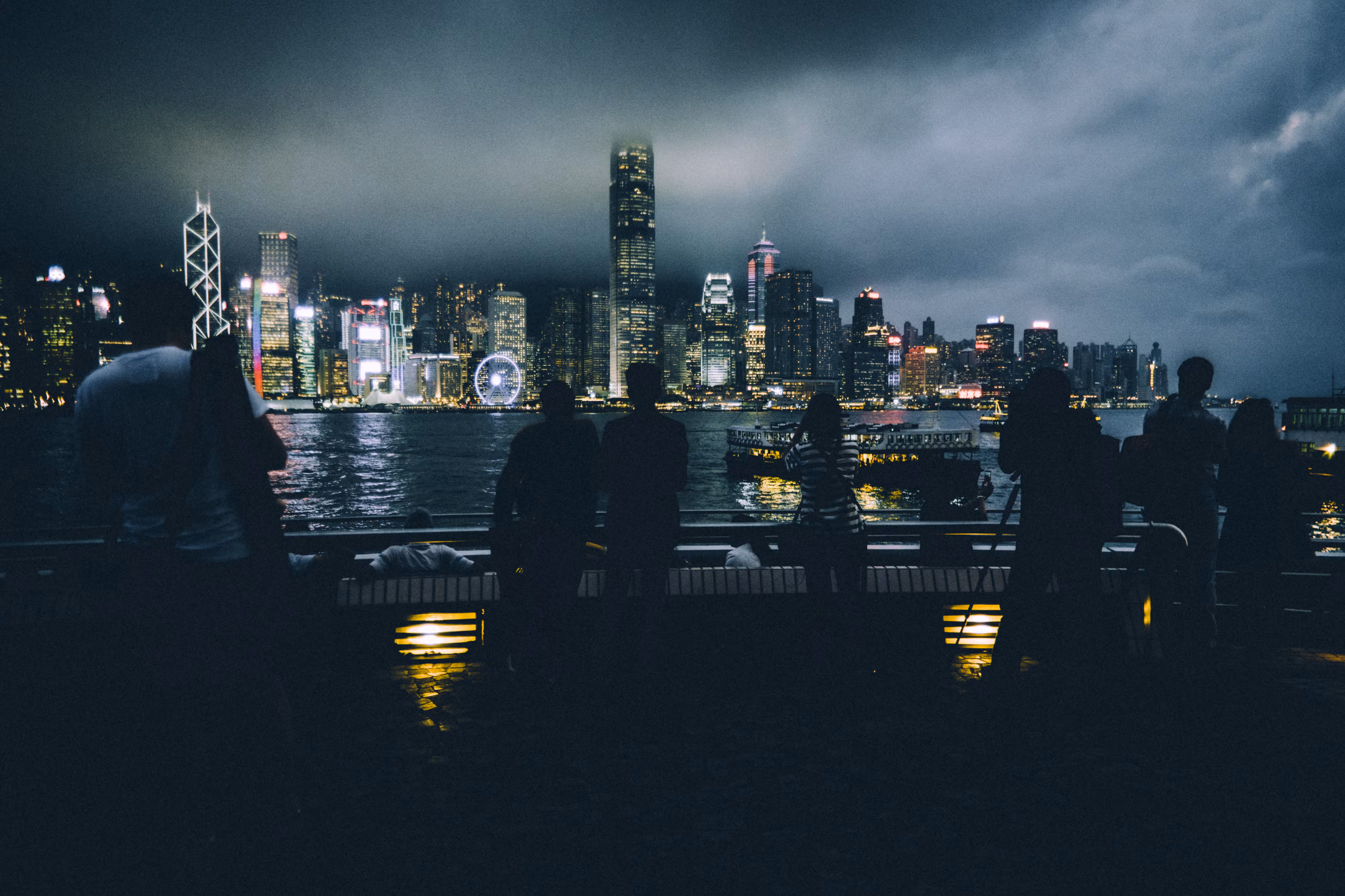 HK 02