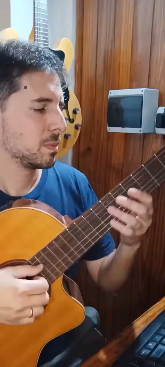 MIKA DAILY MICRO SONGS (MDMS): MDMS #261 (El Facho)