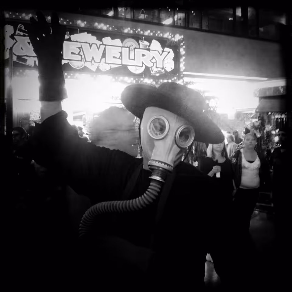 Halloween Street #005