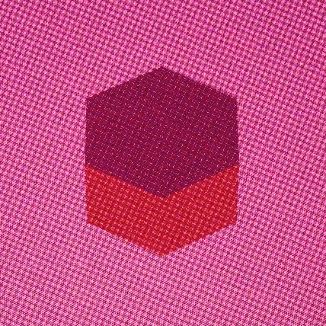 NUCLEAR HEX . 一