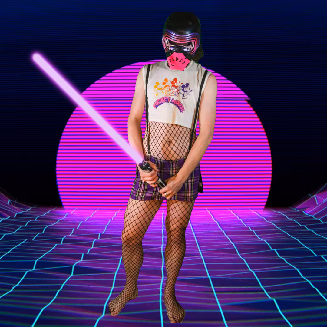 Kylo drank the vaporwave kool-aid