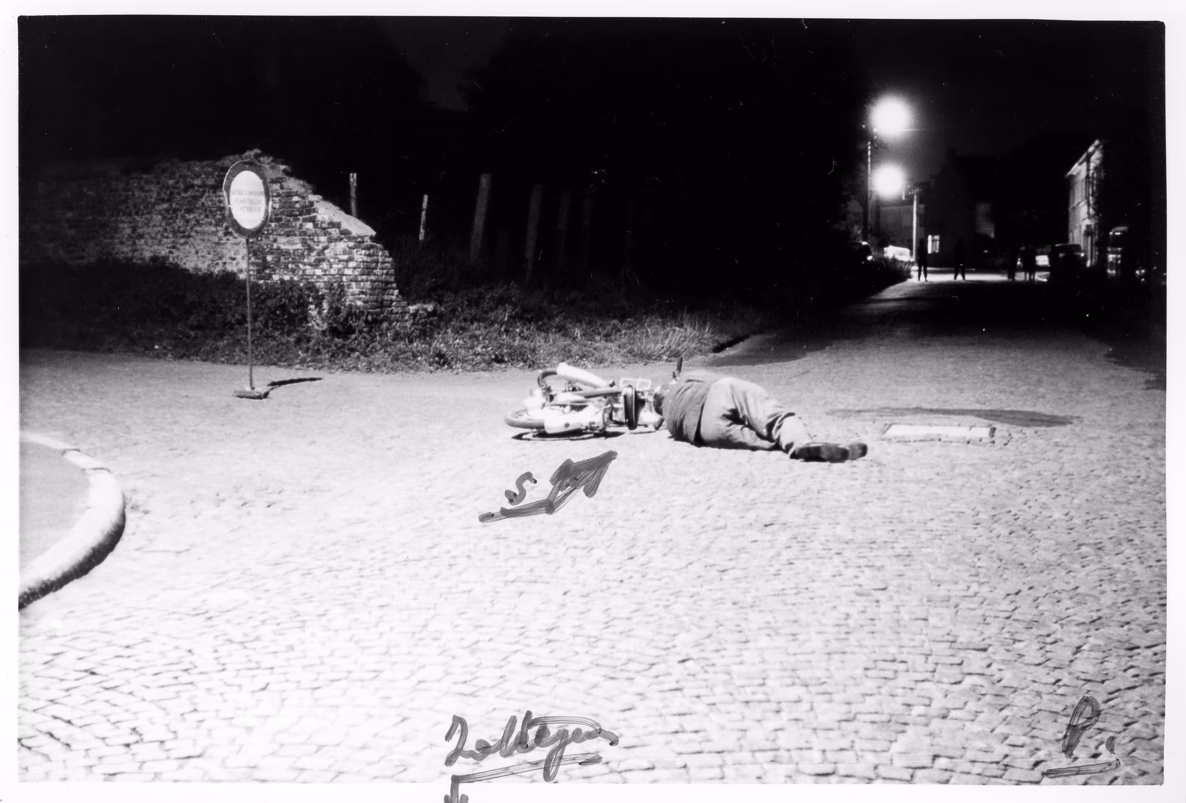 RE-ENACTMENTS: Cobblestone mattress.