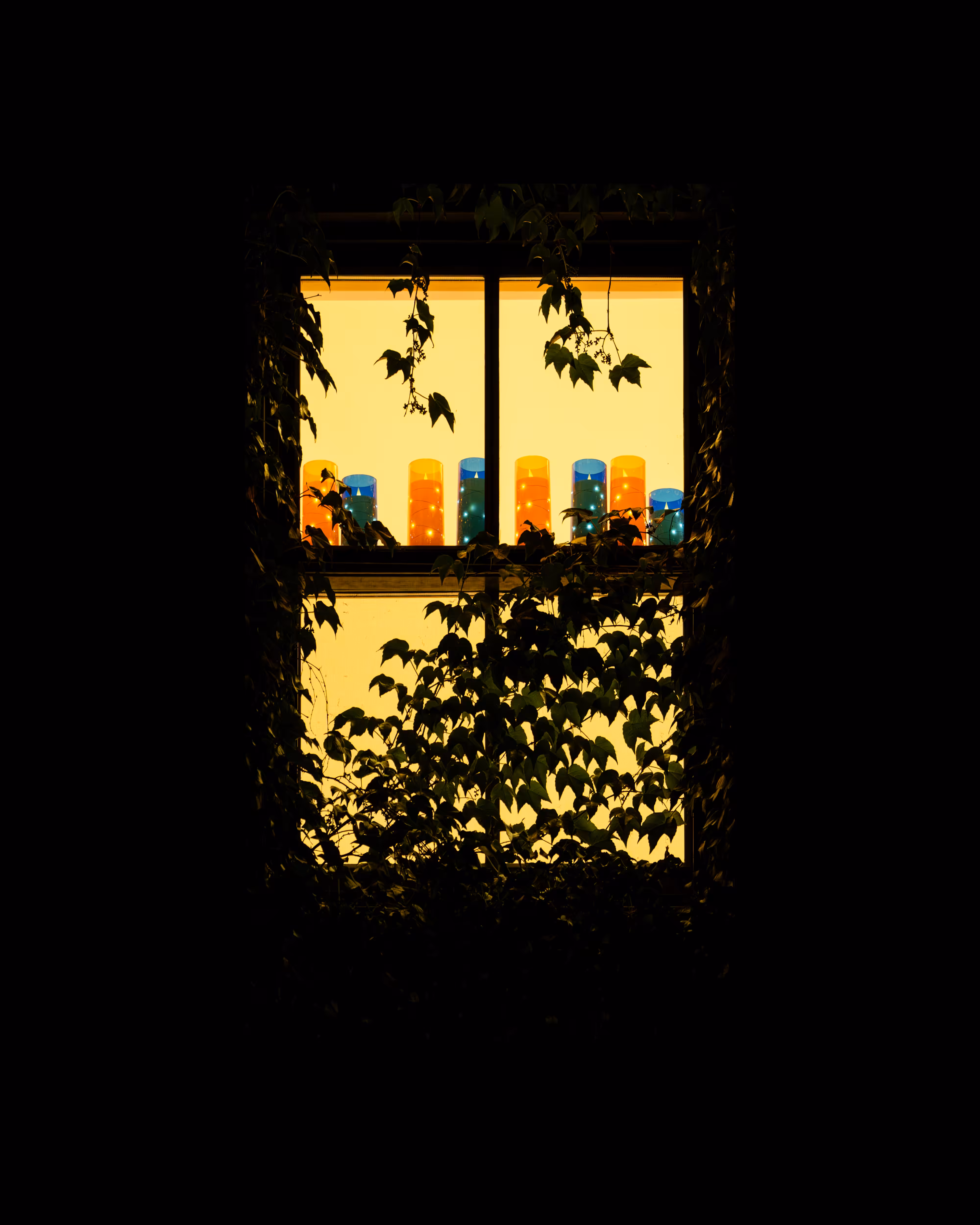 WINDOW 936