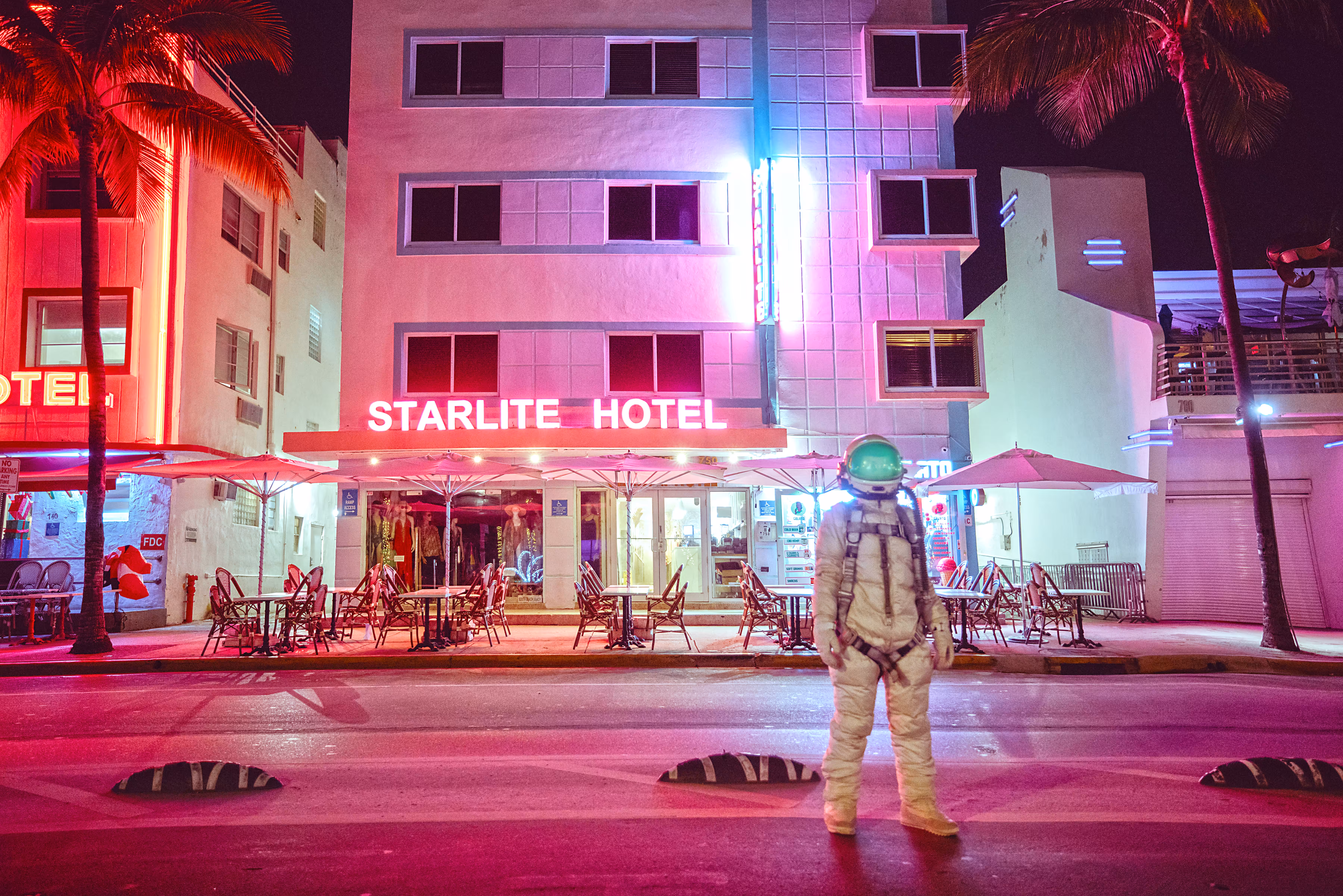 Starlite Hotel