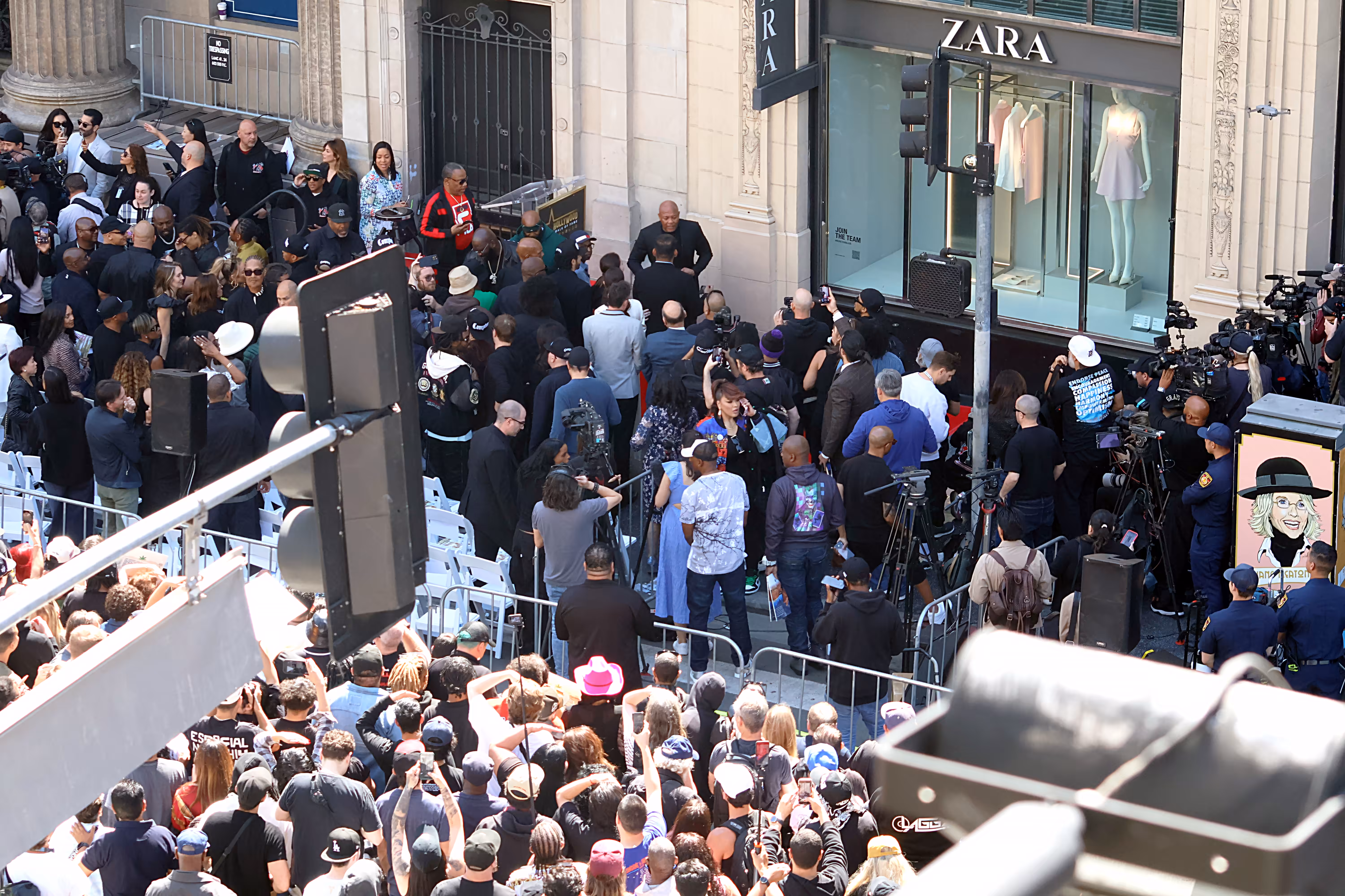 LA Editorial: Wide View of Dr. Dre's Star Ceremony
