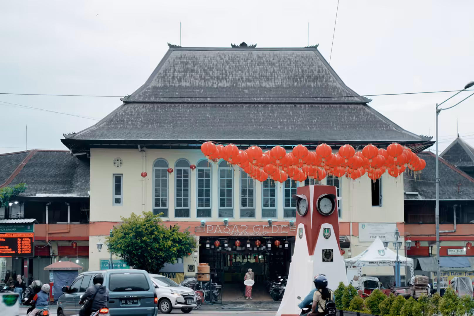 PASAR GEDHE