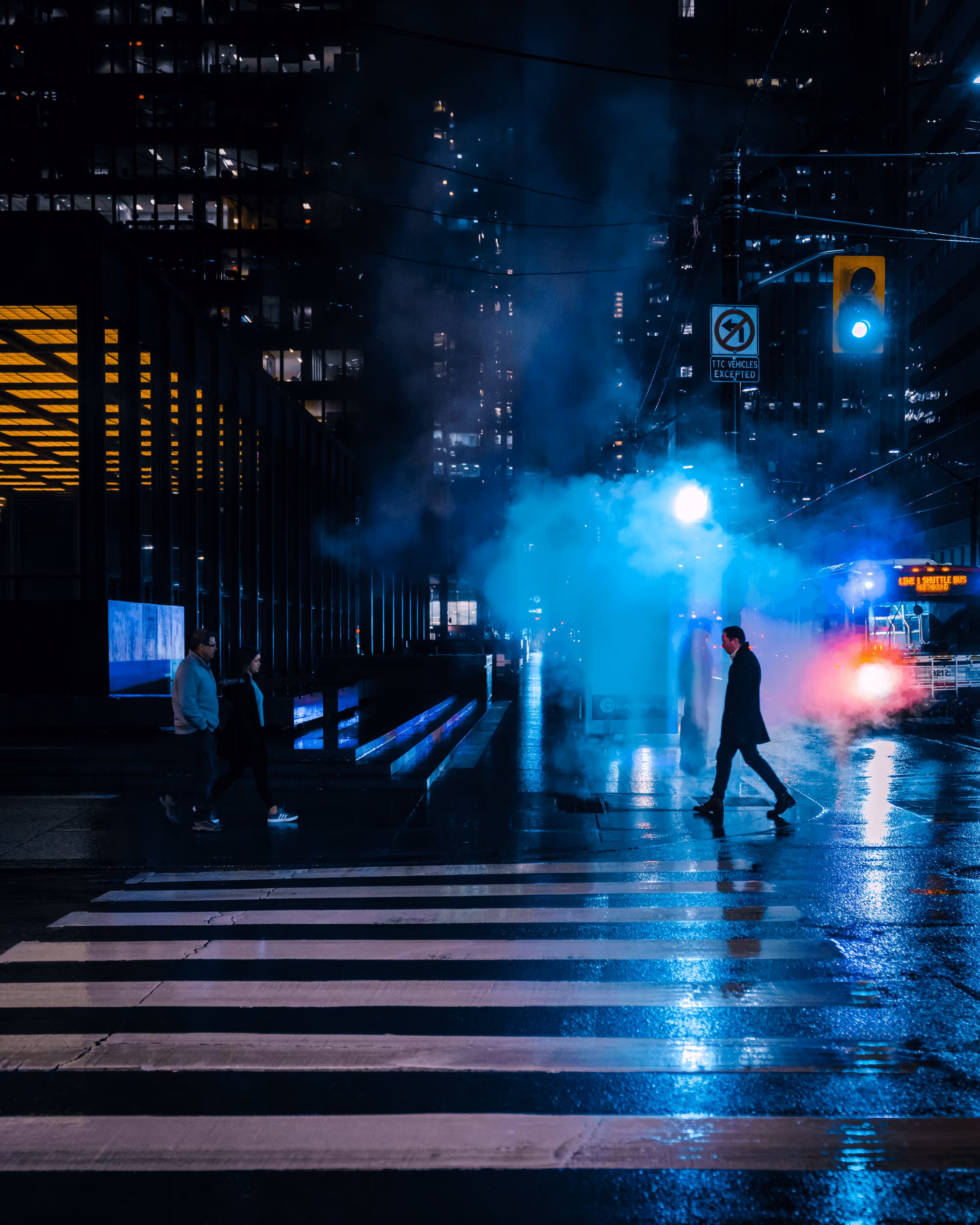Sleepless Streets #057 Faceoff